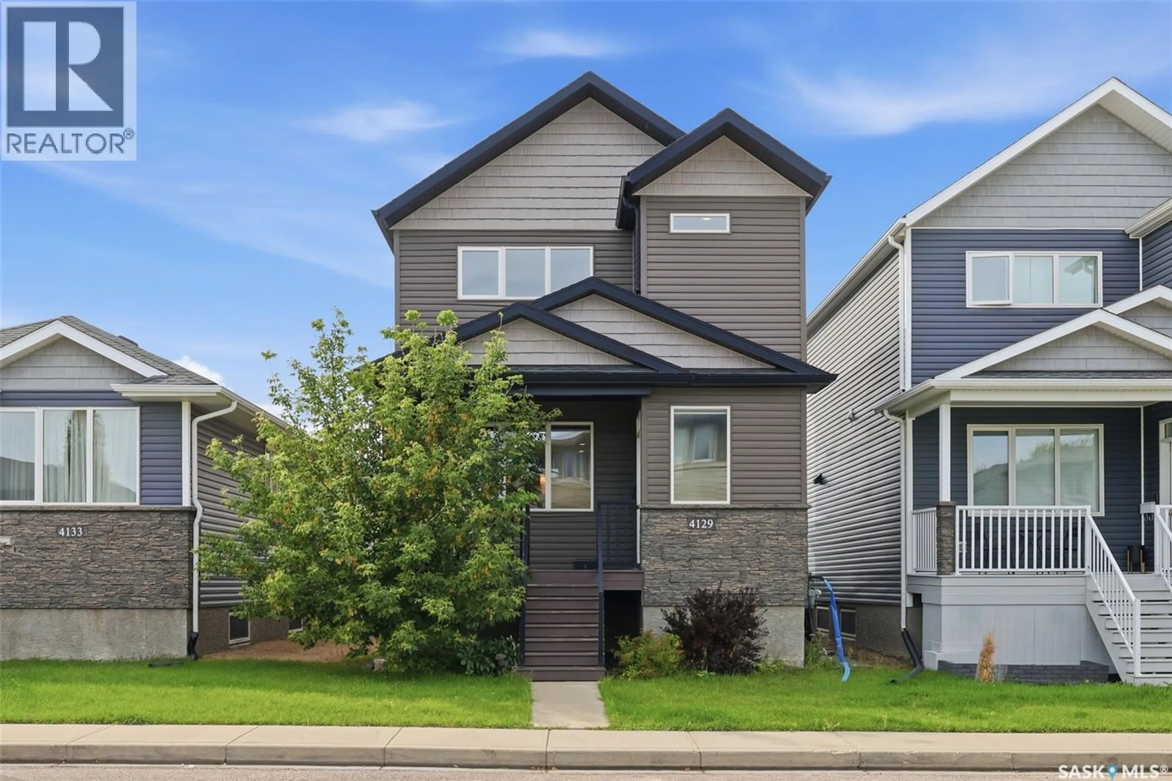 Home with vinyl exterior material, street for E - 4129 GREEN OLIVE WAY, Regina Saskatchewan S4V1P8