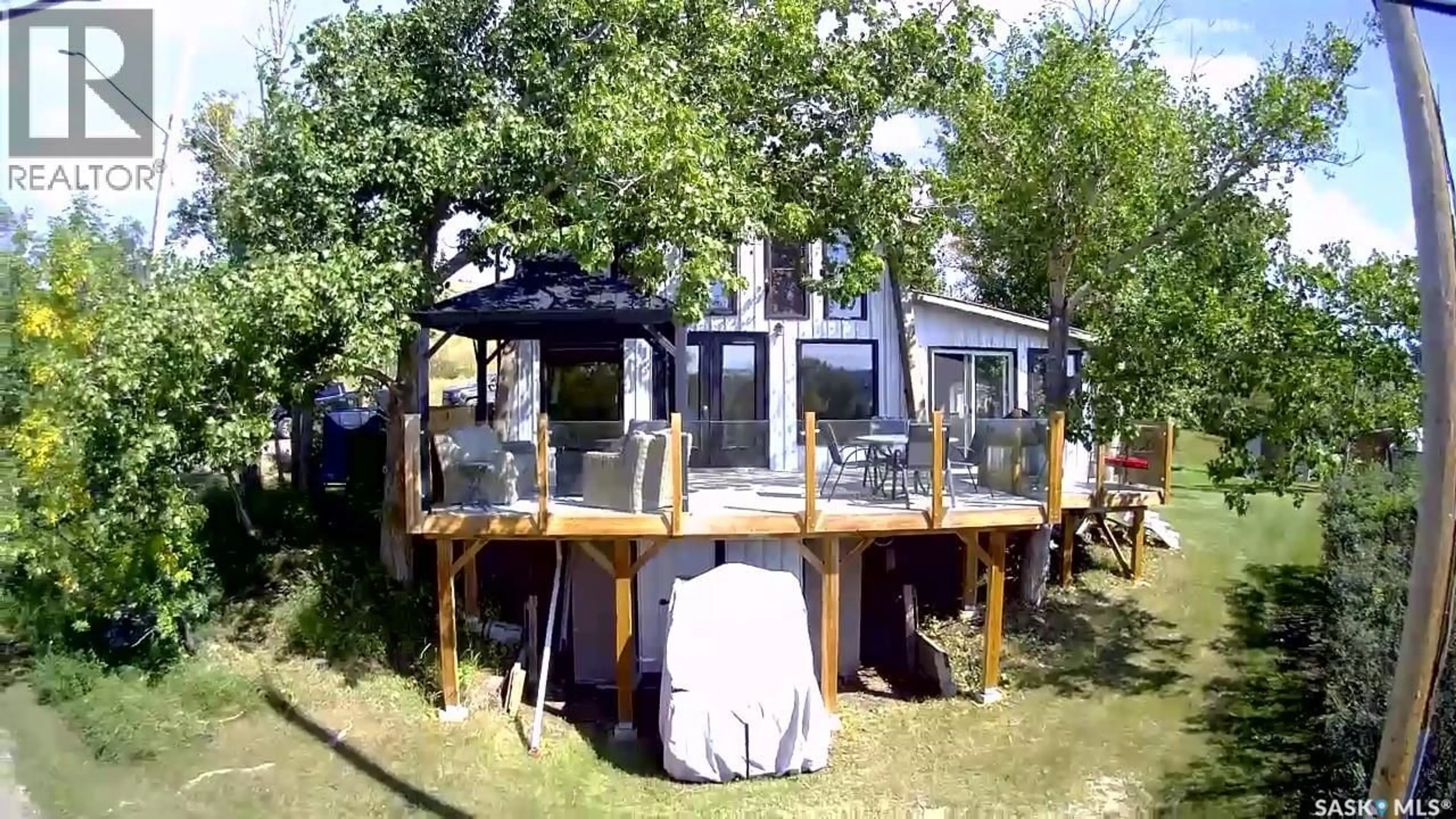 Patio, street for 301 PERCH CRESCENT, Mckillop Rm No. 220 Saskatchewan S0G4L0