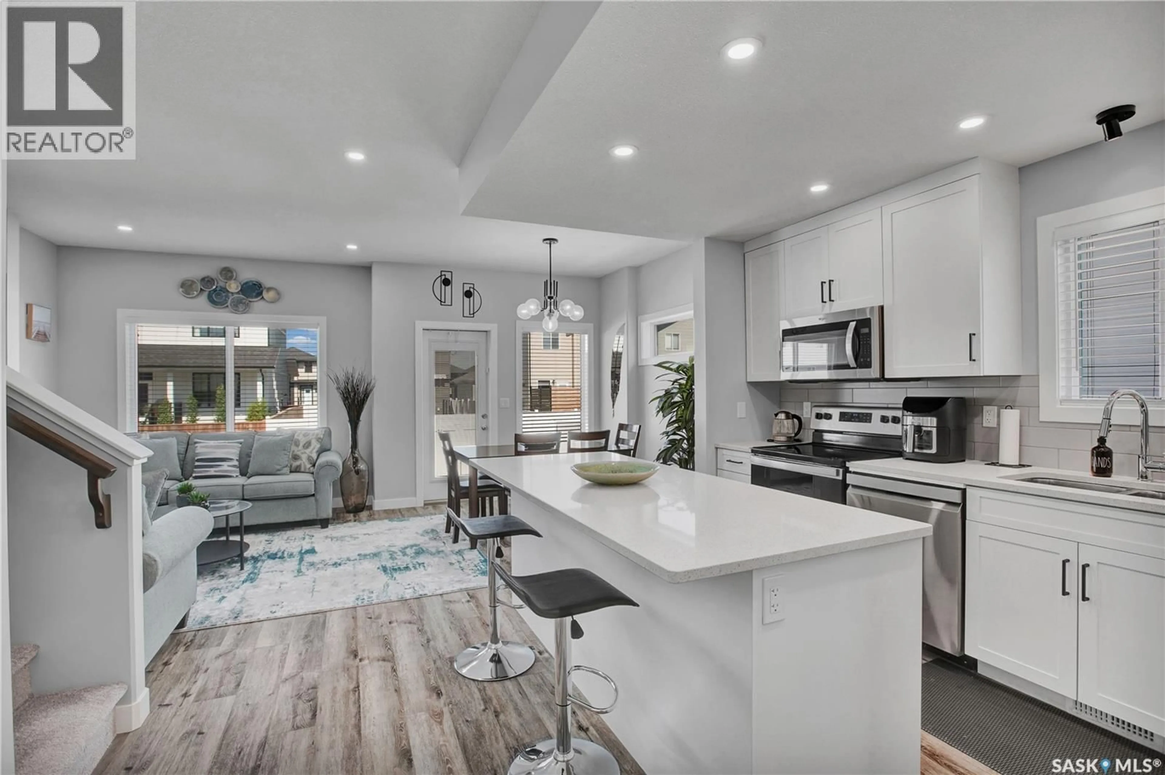 Open concept kitchen, ceramic/tile floor for 143 BARRETT STREET, Saskatoon Saskatchewan S7W0Z8