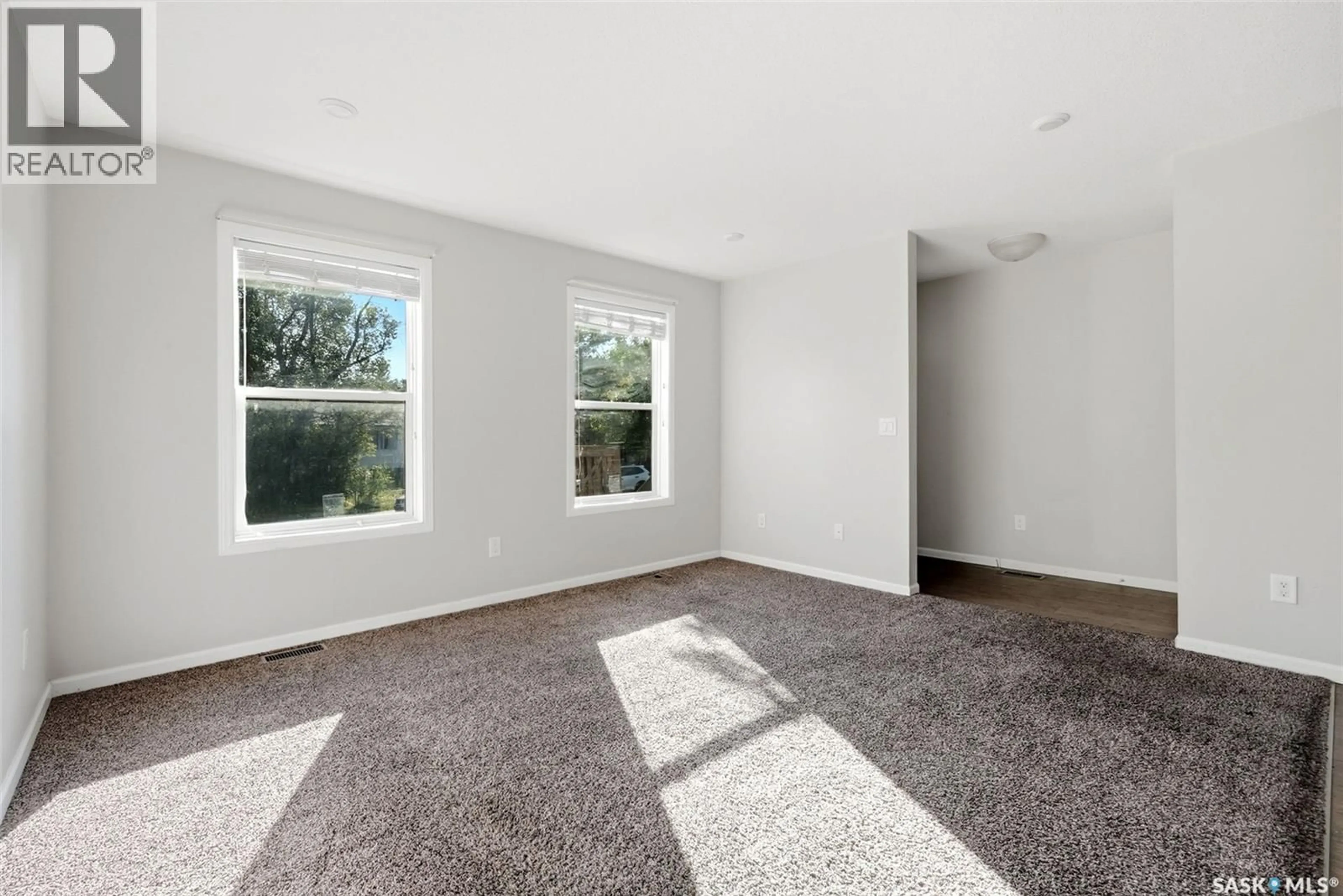 A pic of a room for 1752 YORK STREET, Regina Saskatchewan S4T4P9