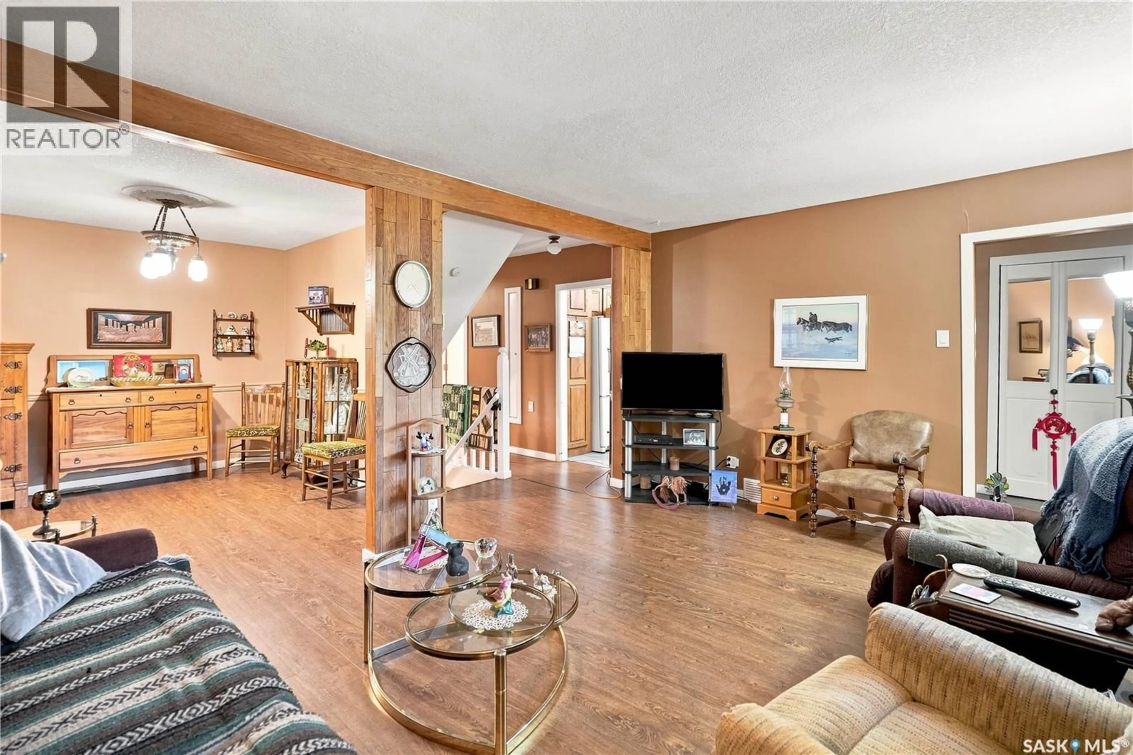 Unknown for 4230 6TH AVENUE, Regina Saskatchewan S4T0N6