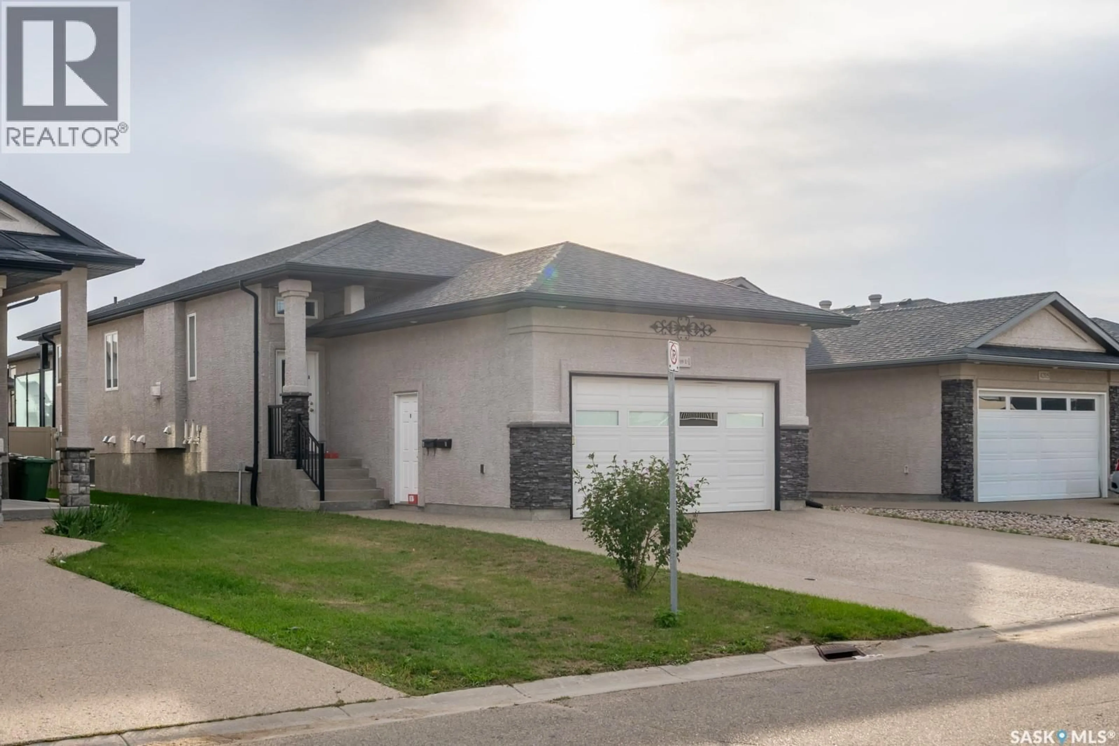 Unknown for E - 4209 GREEN OLIVE WAY, Regina Saskatchewan S4V1P9