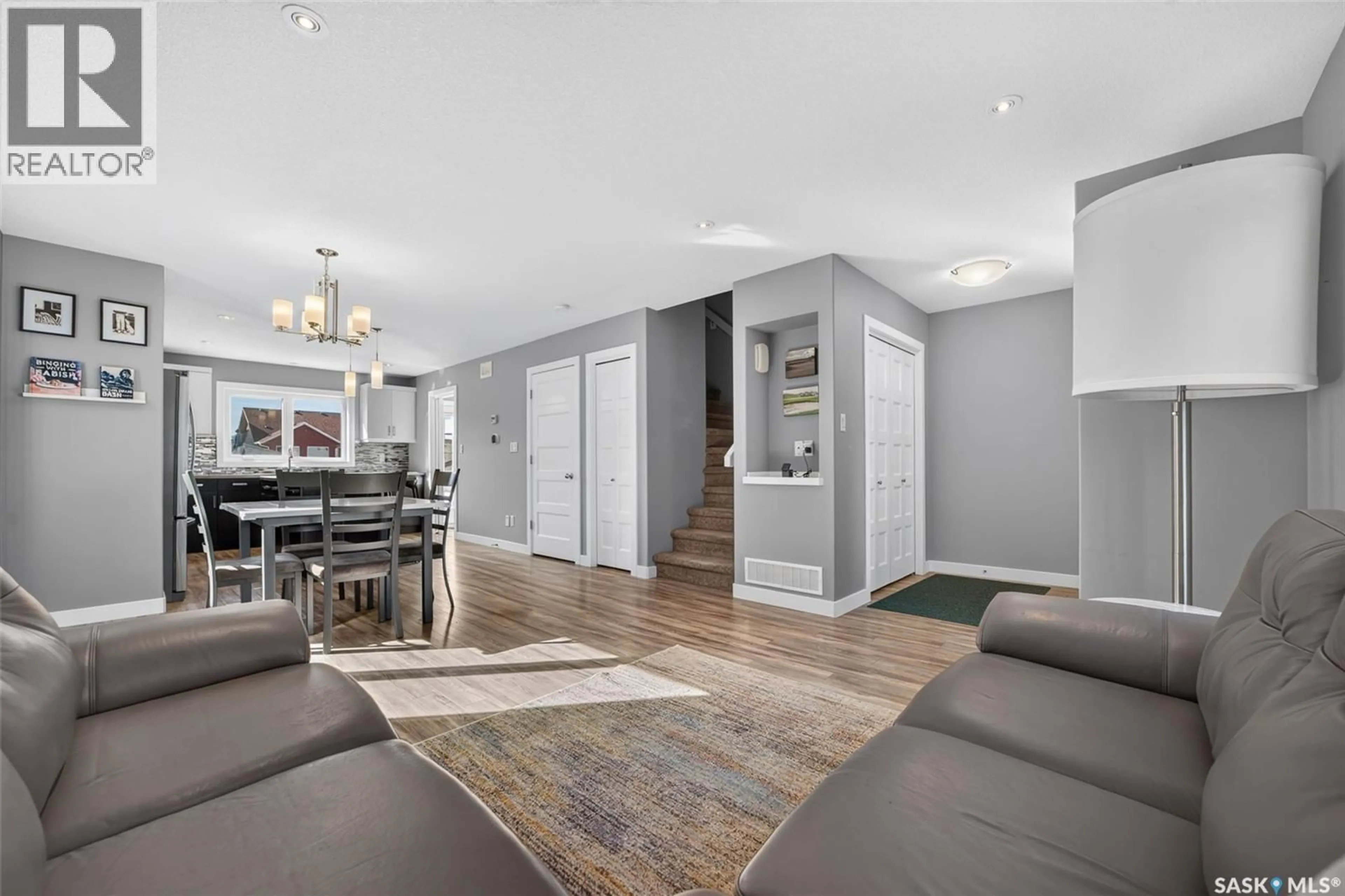Unknown for 5121 CAMPLING AVENUE, Regina Saskatchewan S4W0L6