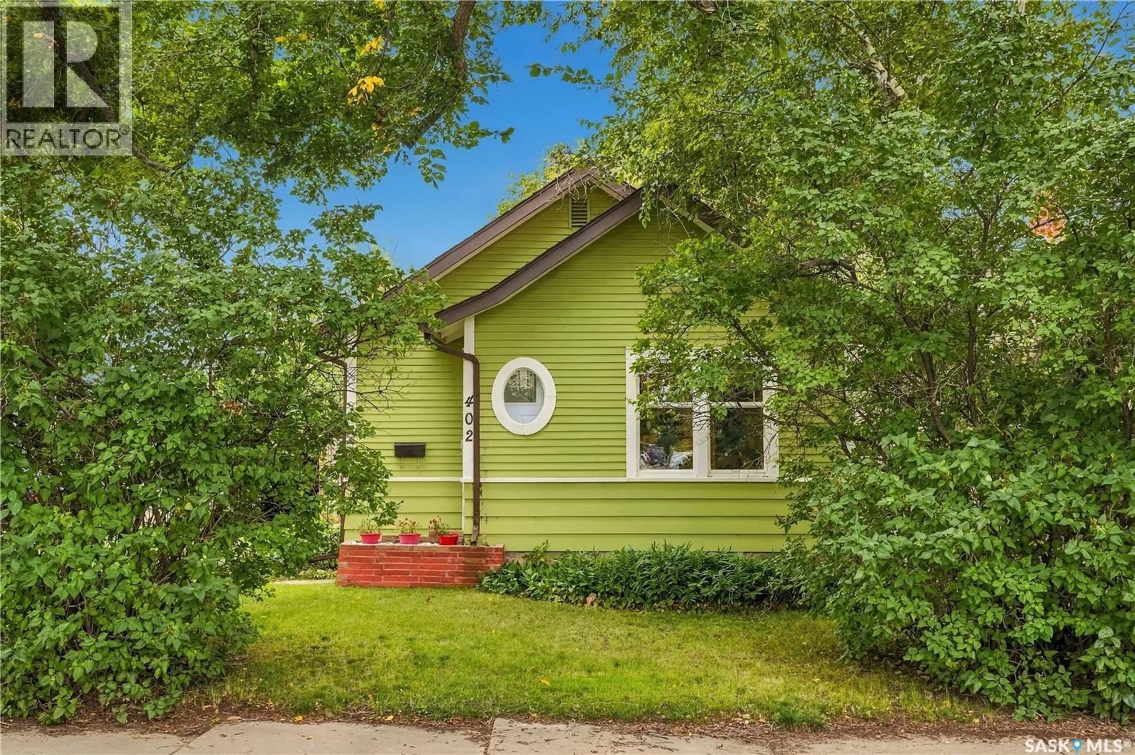 Unknown for 402 TAYLOR STREET, Saskatoon Saskatchewan S7M0C8