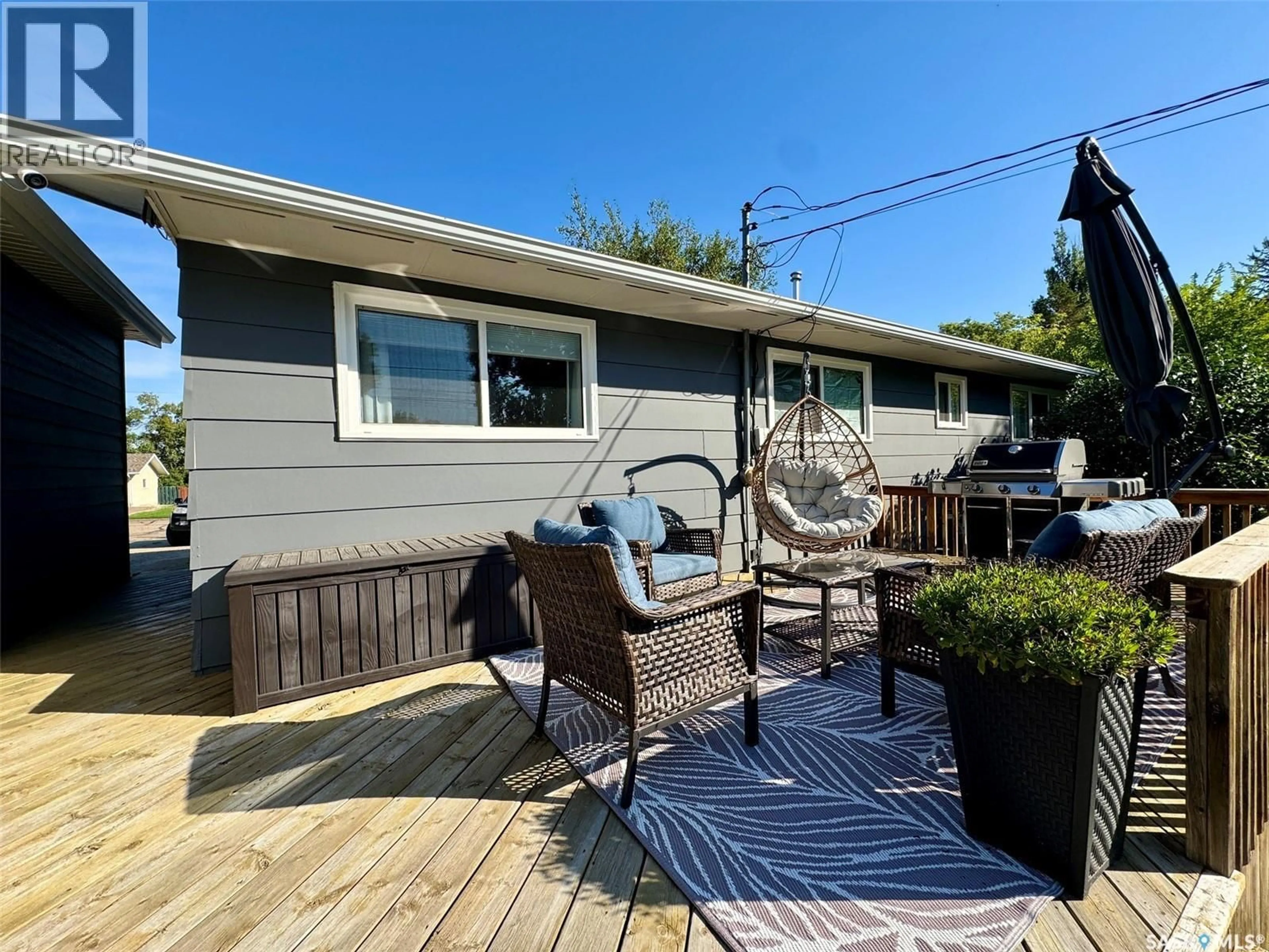 Patio, water/lake/river/ocean view for 331 34TH STREET, Battleford Saskatchewan S0M0E0