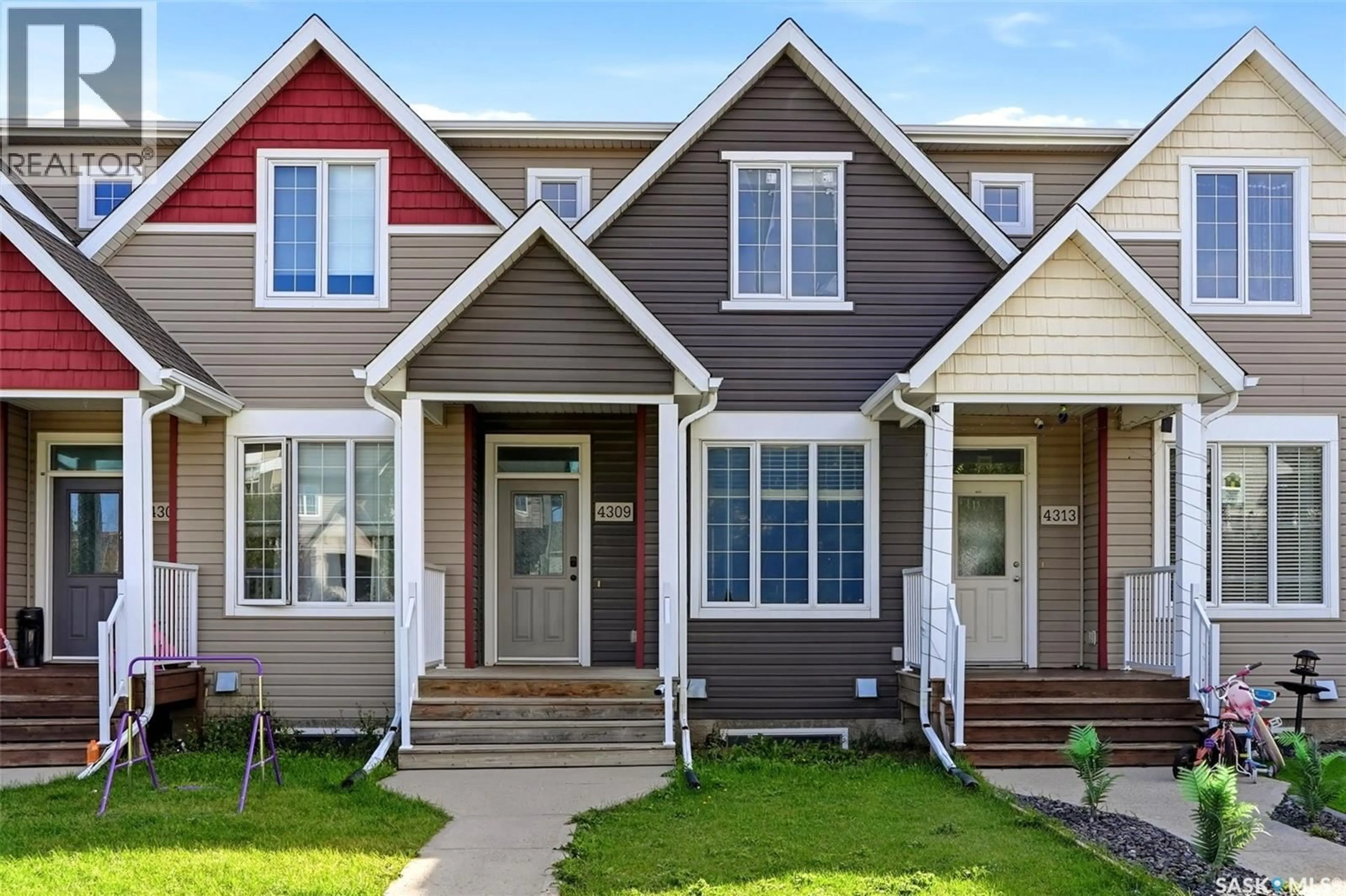 Home with vinyl exterior material, street for 4309 JAMES HILL ROAD, Regina Saskatchewan S4W0L4