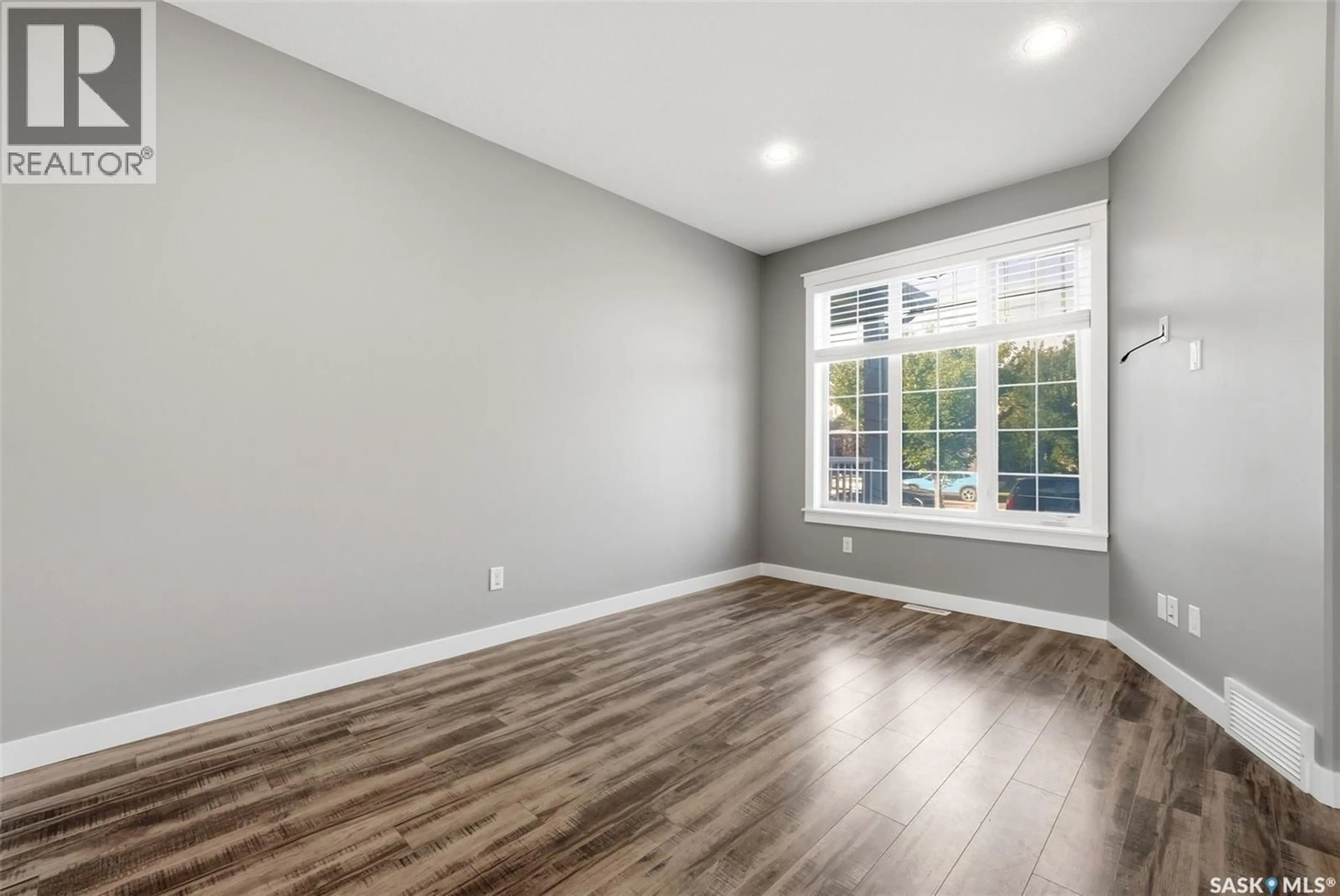 A pic of a room for 4309 JAMES HILL ROAD, Regina Saskatchewan S4W0L4