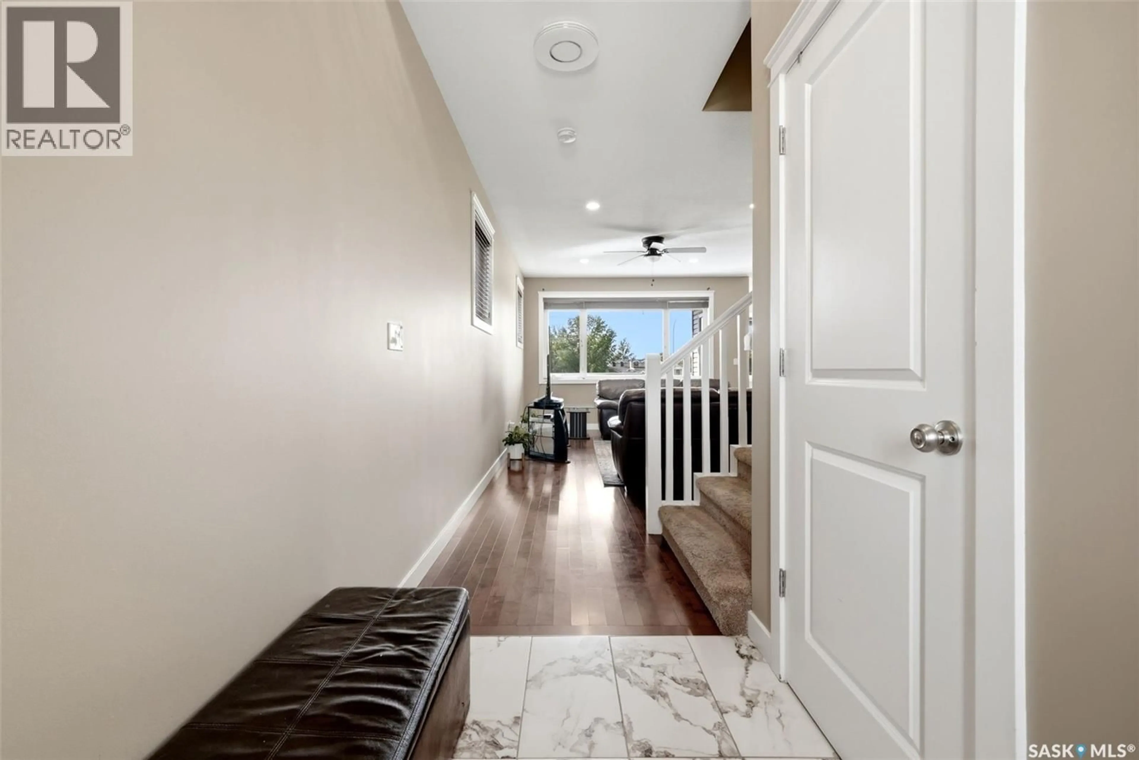 Indoor entryway for 8902 HERMAN CRESCENT, Regina Saskatchewan S4Y0C1