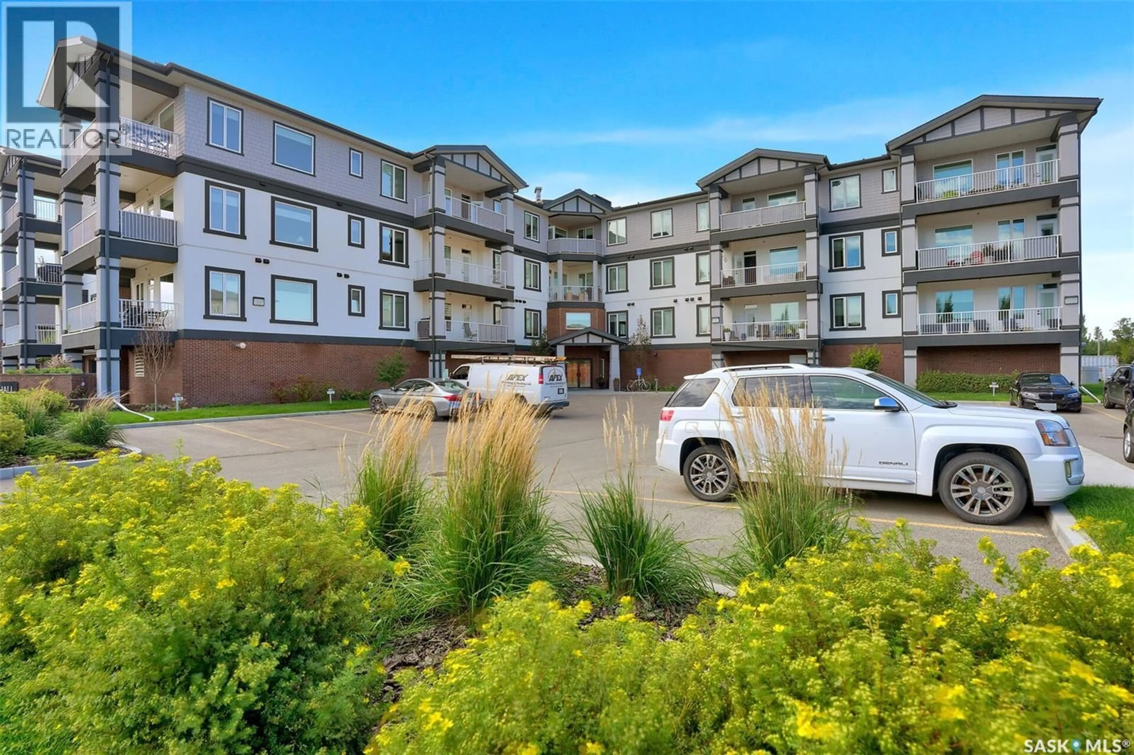 Patio, unknown for 316 - 3581 EVANS COURT, Regina Saskatchewan S4S7A3