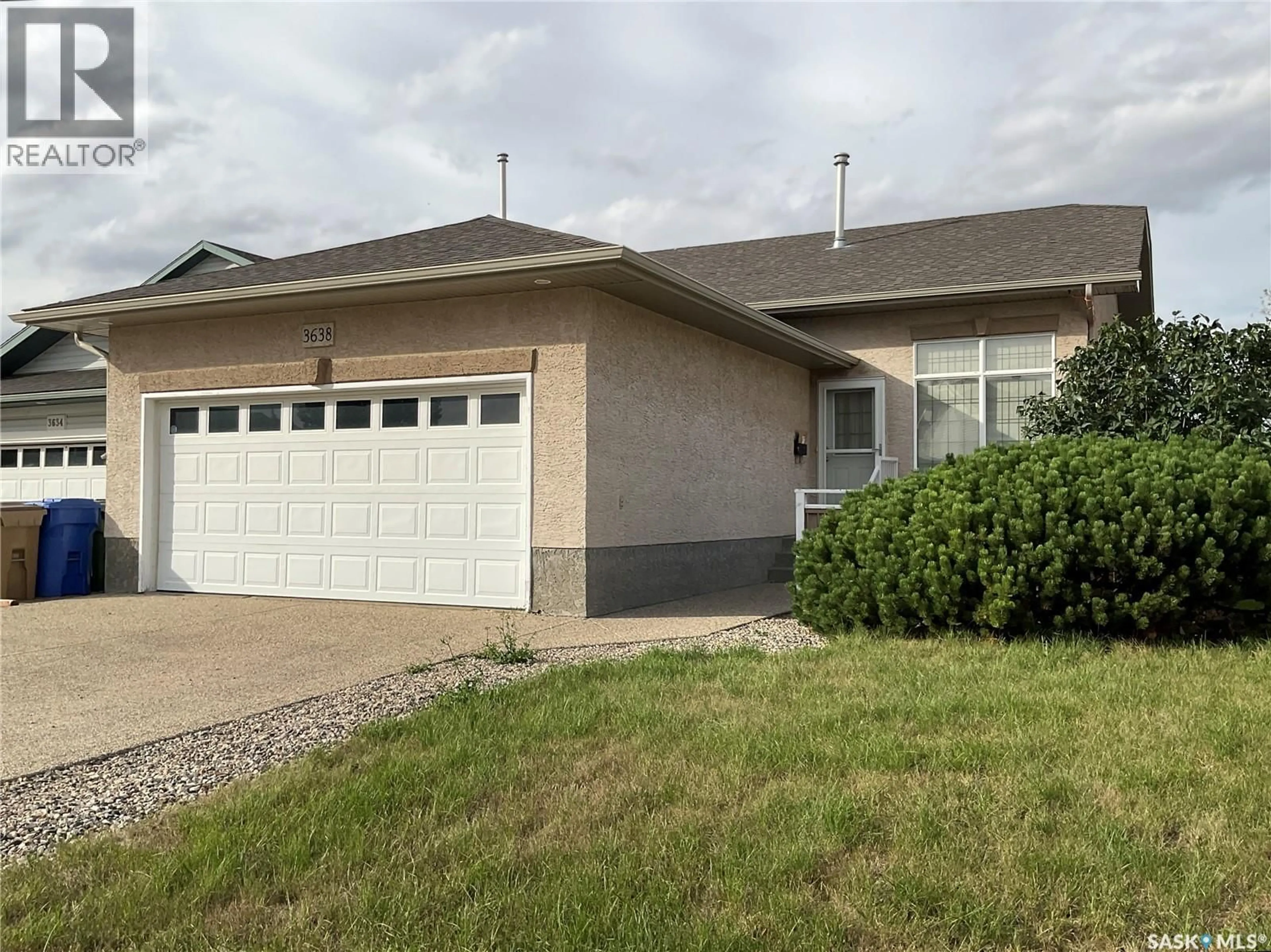 Home with vinyl exterior material, street for E - 3638 HAMMSTROM WAY, Regina Saskatchewan S4N7N9