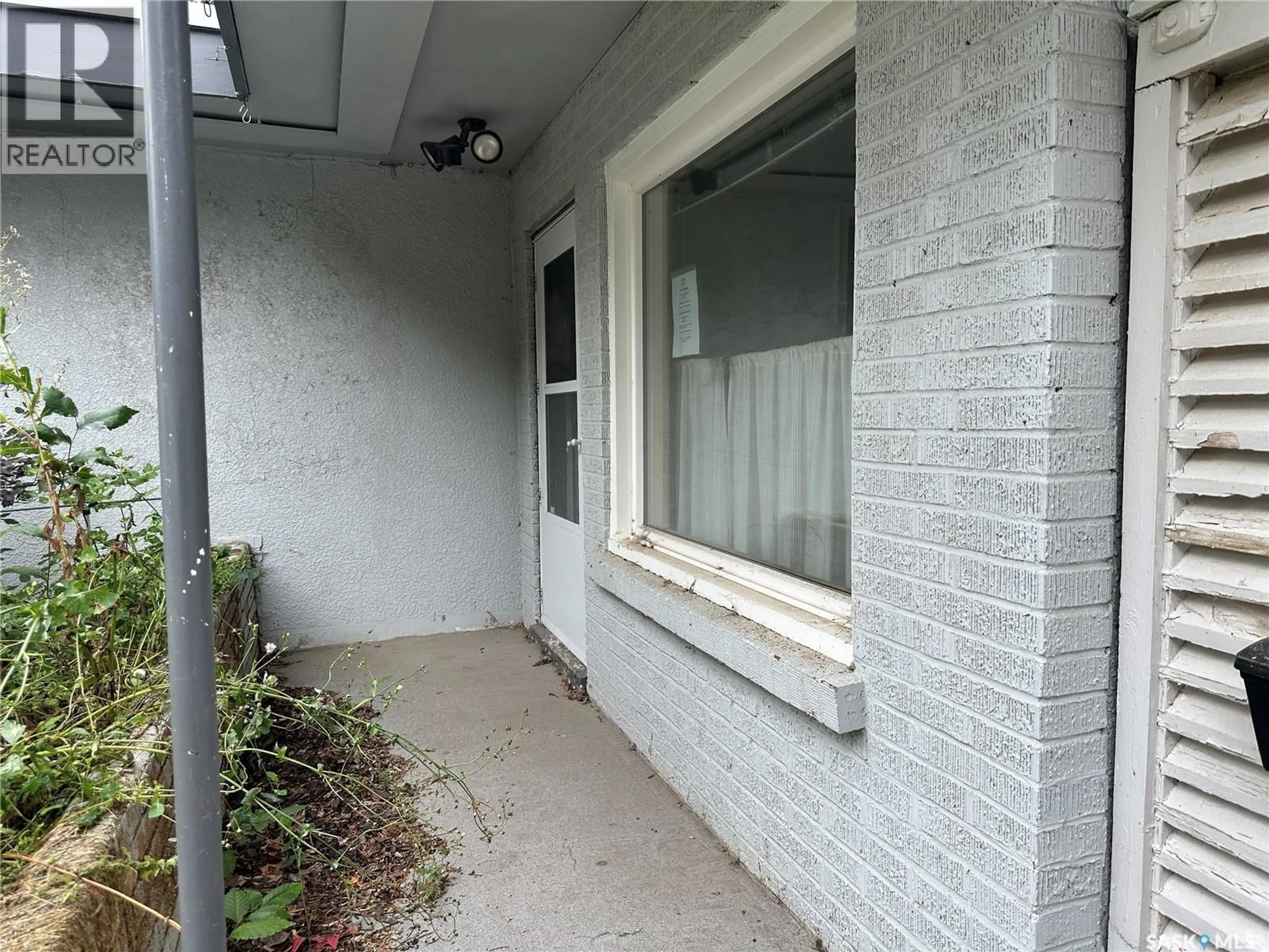 Unknown for 515 9TH STREET, Weyburn Saskatchewan S4H1G2