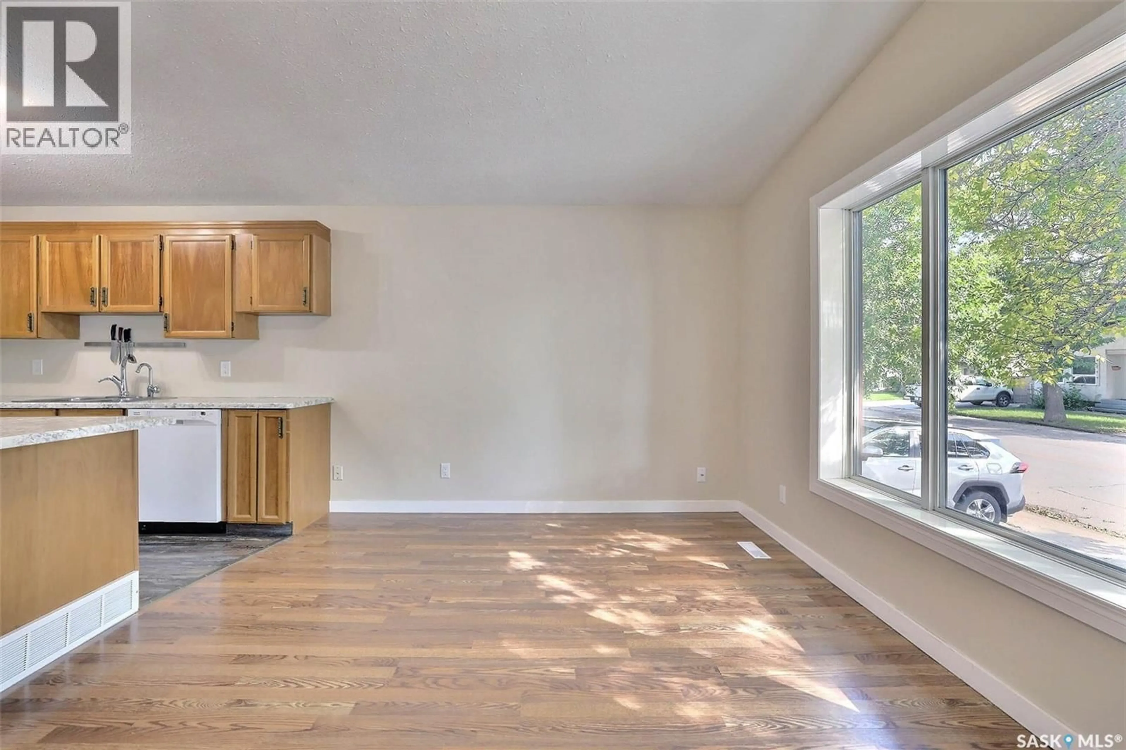A pic of a room for 7126 DALGLIESH DRIVE, Regina Saskatchewan S4X2M6