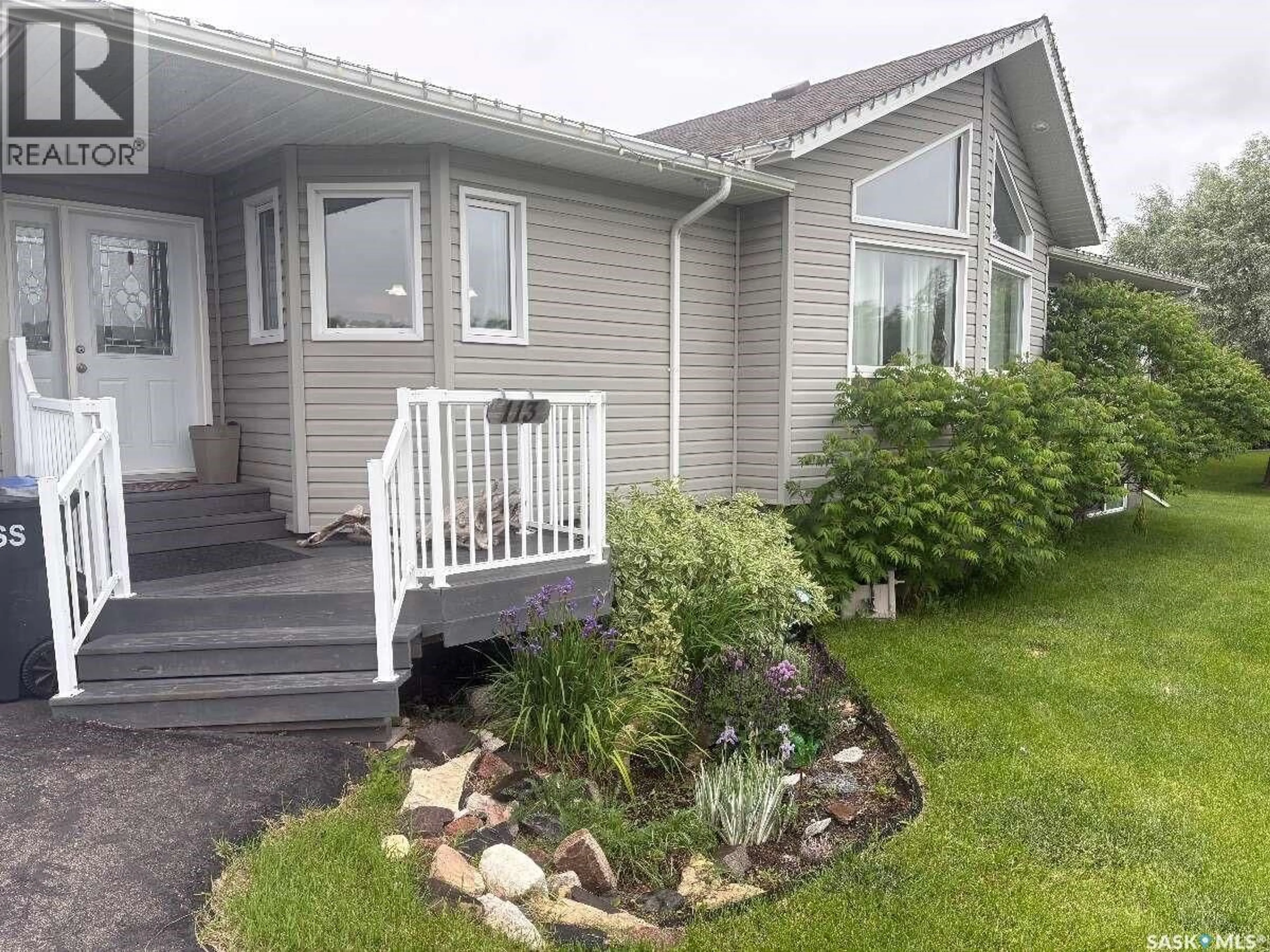 Home with vinyl exterior material, unknown for 113 BASKEN STREET, Churchbridge Saskatchewan S0A0M0