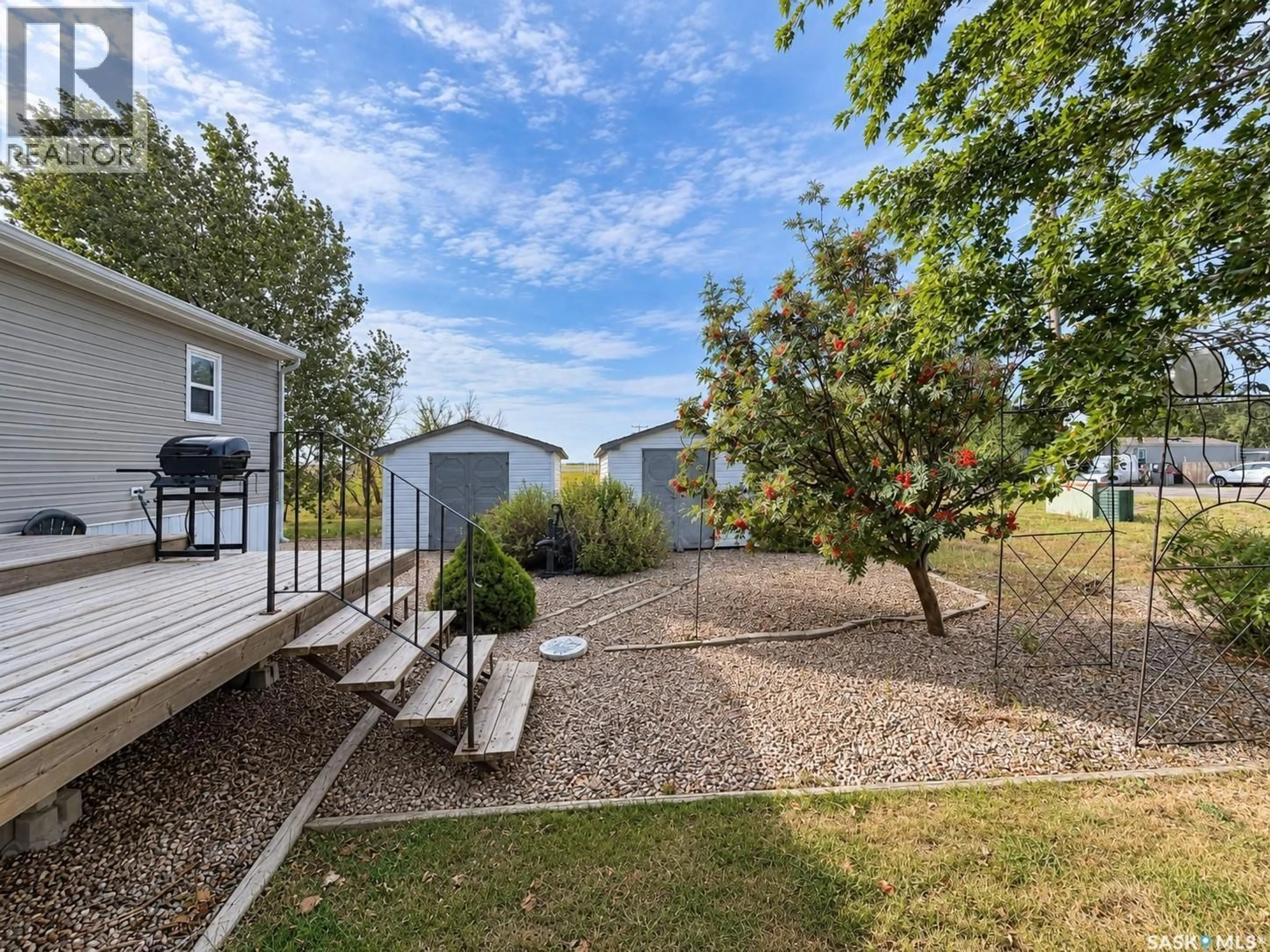 A pic from outside/outdoor area/front of a property/back of a property/a pic from drone, unknown for 70A PRAIRIE SUN COURT, Swift Current Saskatchewan S9H3X6