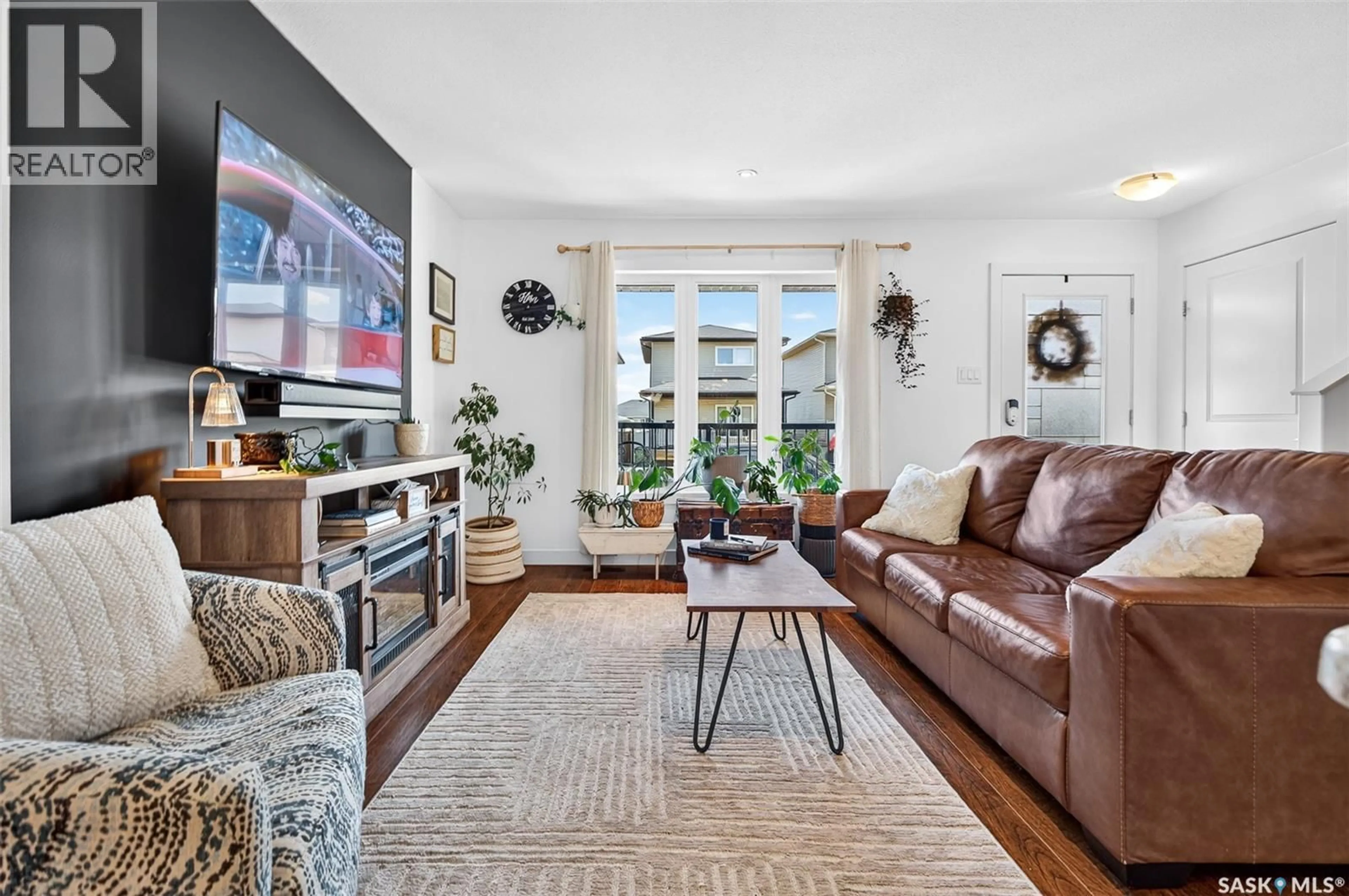 Living room with furniture, unknown for 68 BRIGHAM ROAD, Moose Jaw Saskatchewan S6K0A7