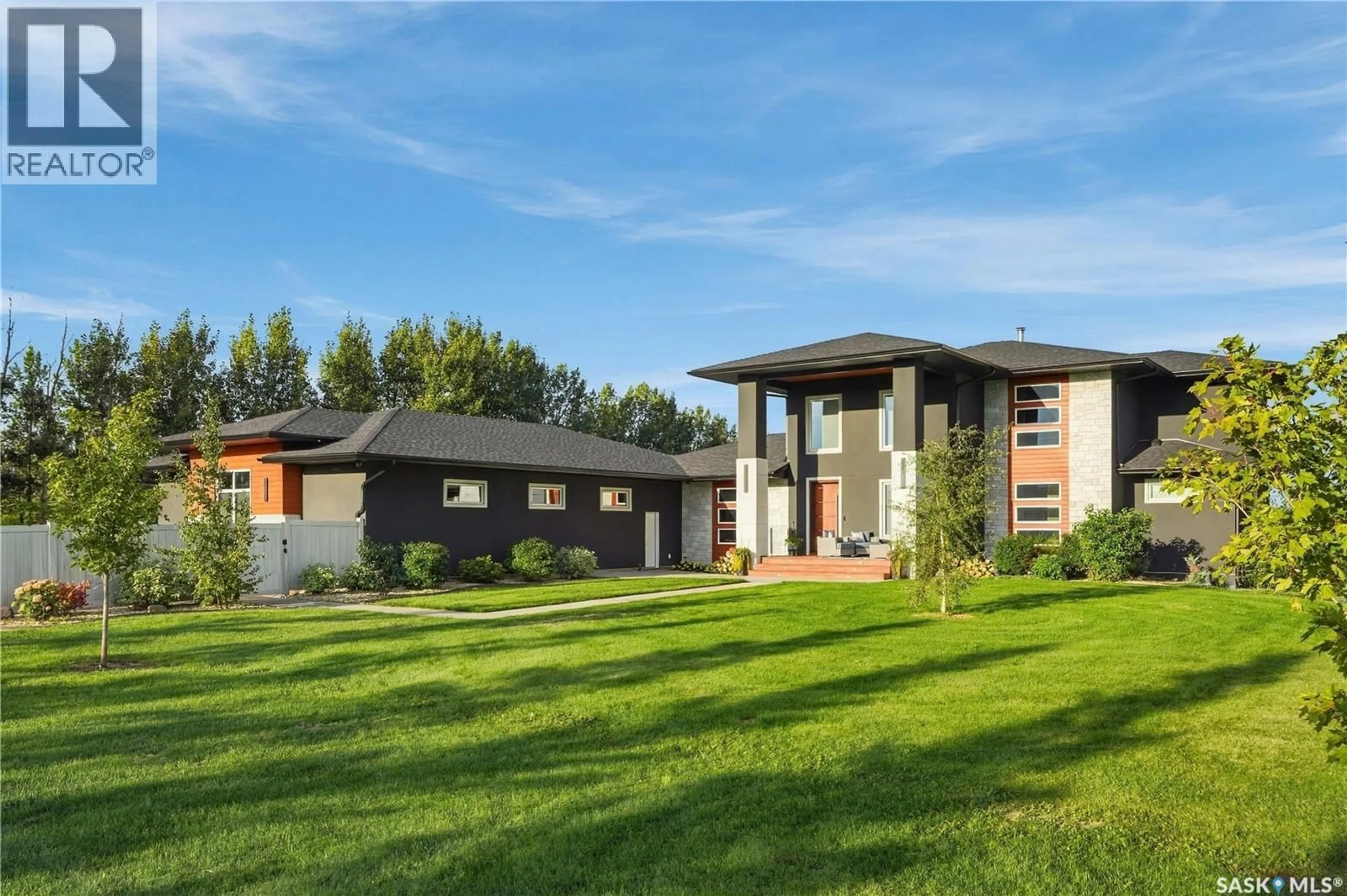Home with brick exterior material, building for 37142 EAGLE RIDGE, Corman Park Rm No. 344 Saskatchewan S7K2L6