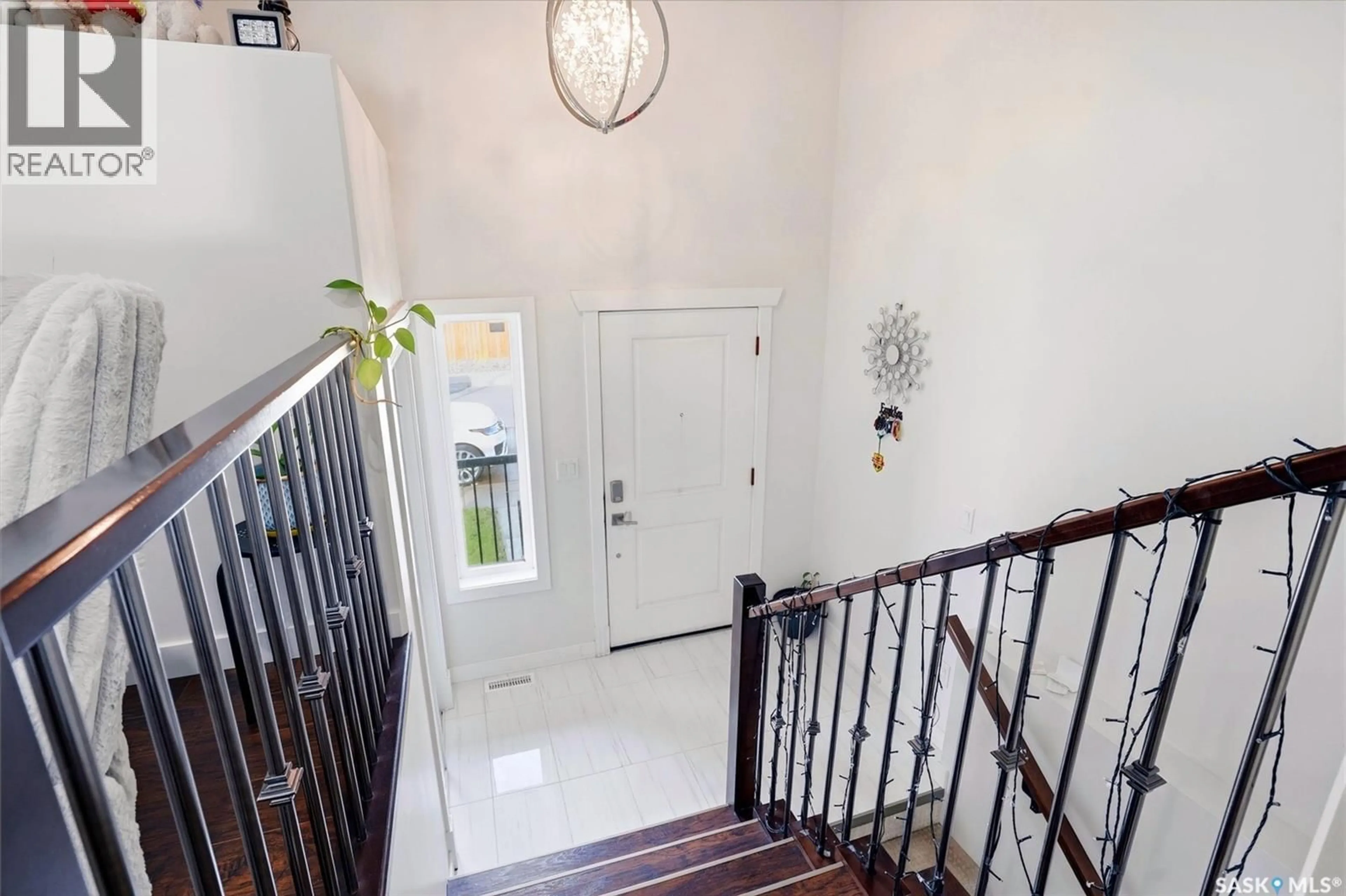 Unknown for 327 MCARTHUR CRESCENT, Saskatoon Saskatchewan S7L6X2