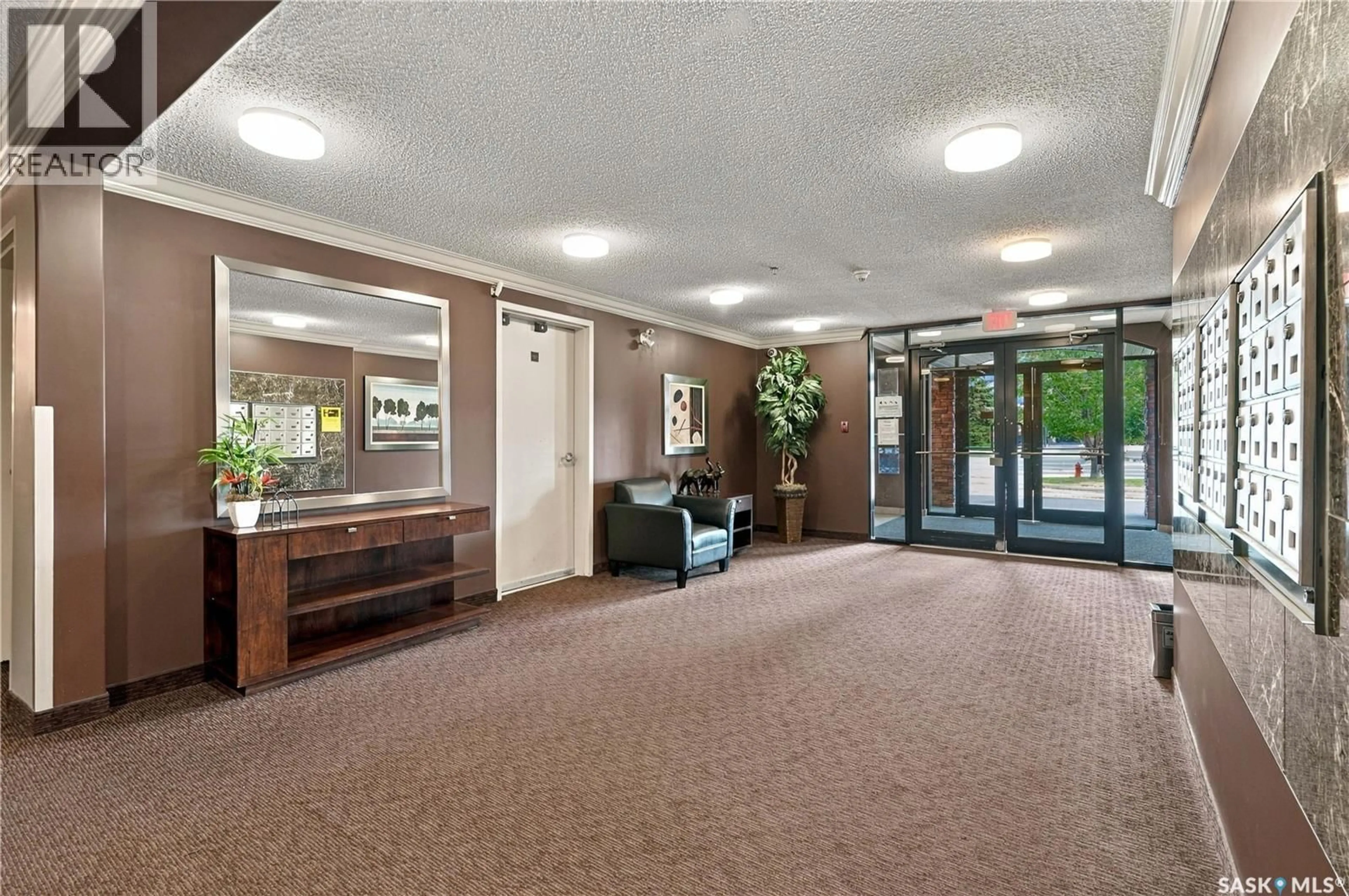 Indoor foyer for A106 - 103 WELLMAN LANE, Saskatoon Saskatchewan S7T0C1