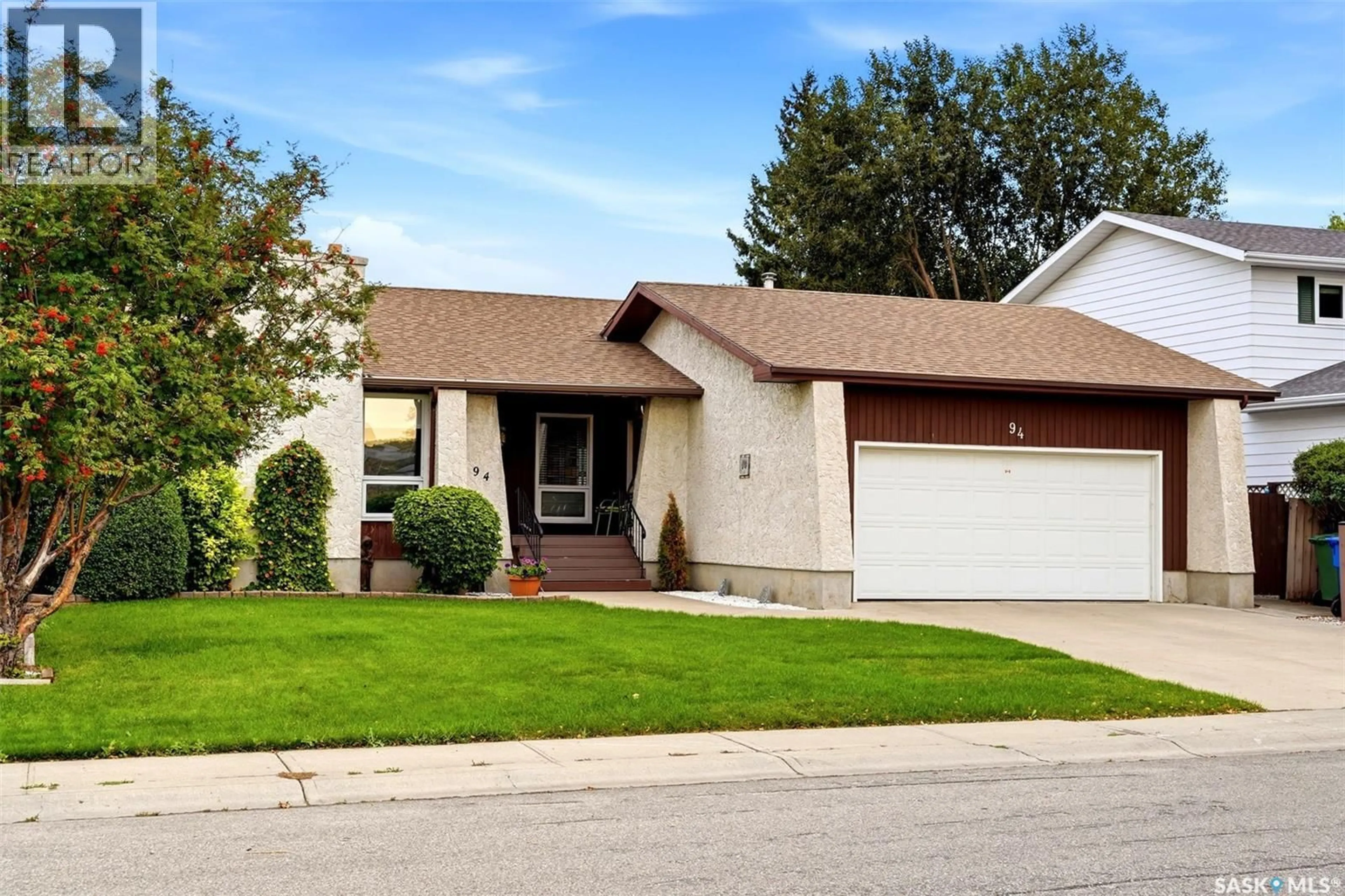 Home with vinyl exterior material, street for 94 NOONAN ROAD, Regina Saskatchewan S4V0J6