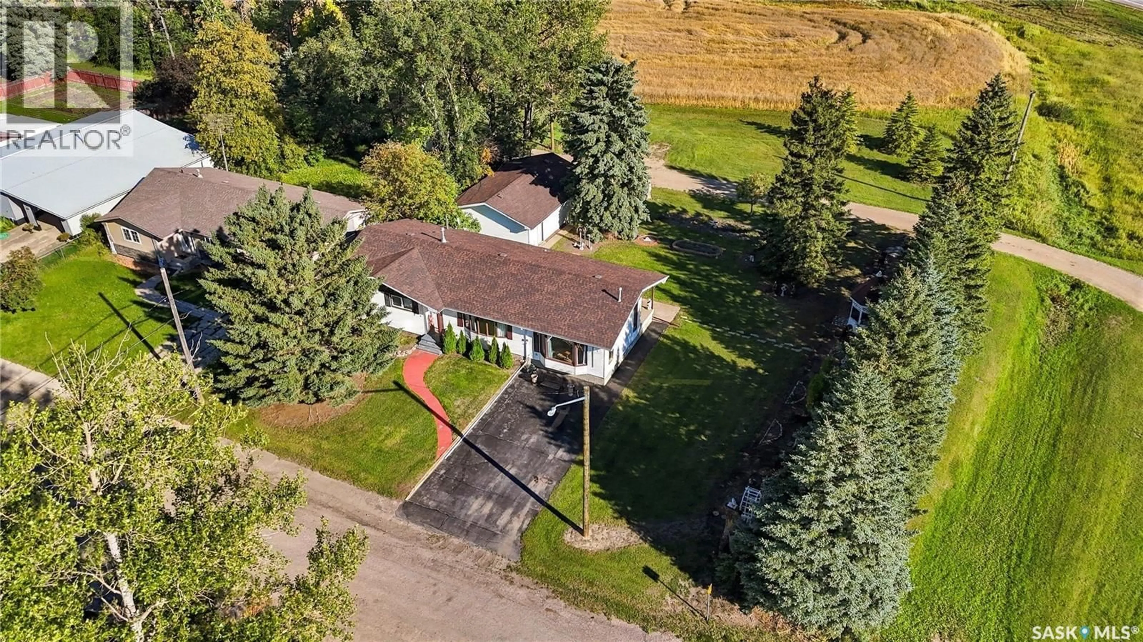 A pic from outside/outdoor area/front of a property/back of a property/a pic from drone, unknown for 103 DIANNE STREET, Balcarres Saskatchewan S0G0C0