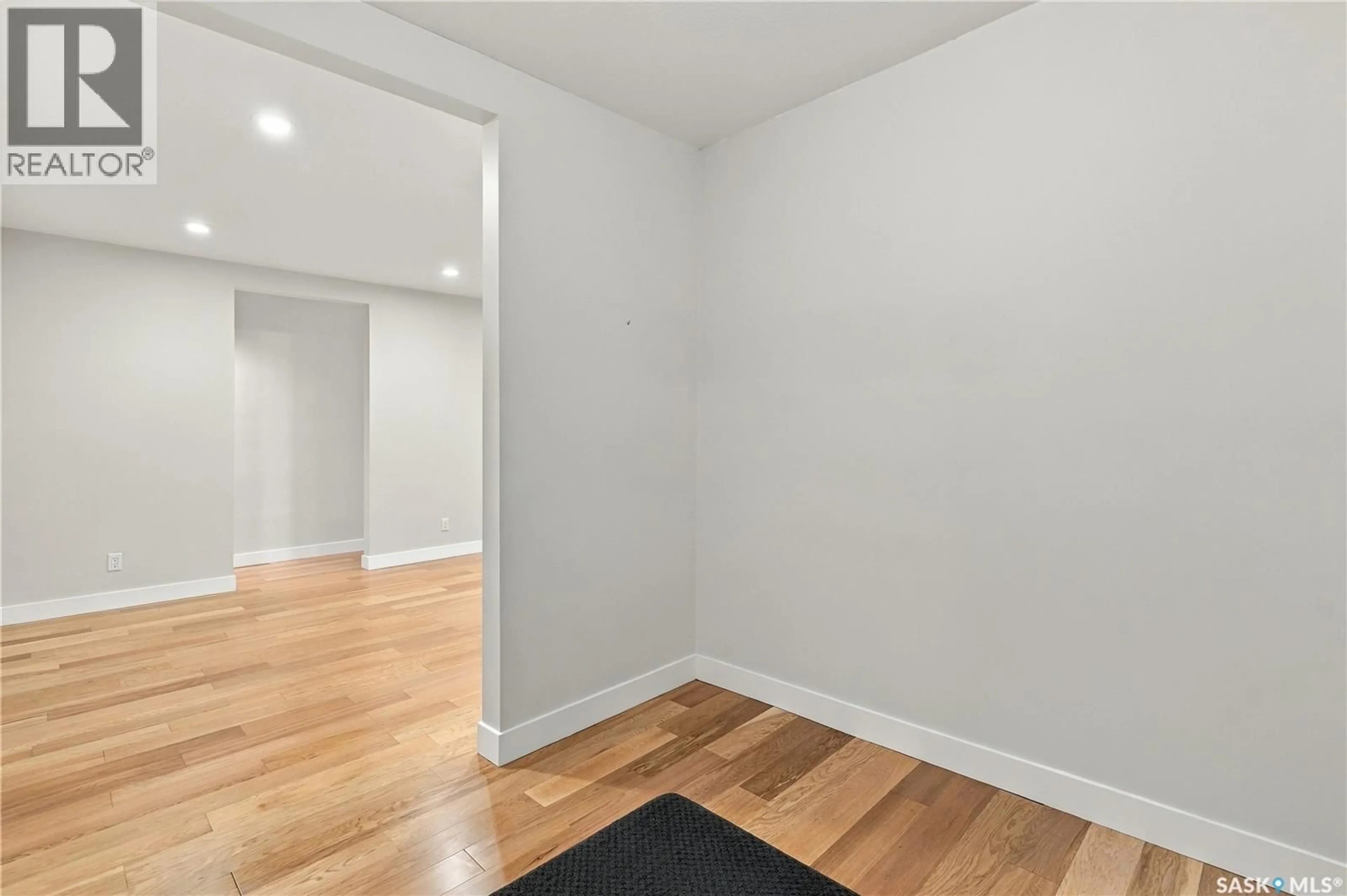 A pic of a room for 3231 ROBINSON STREET, Regina Saskatchewan S4S1V8