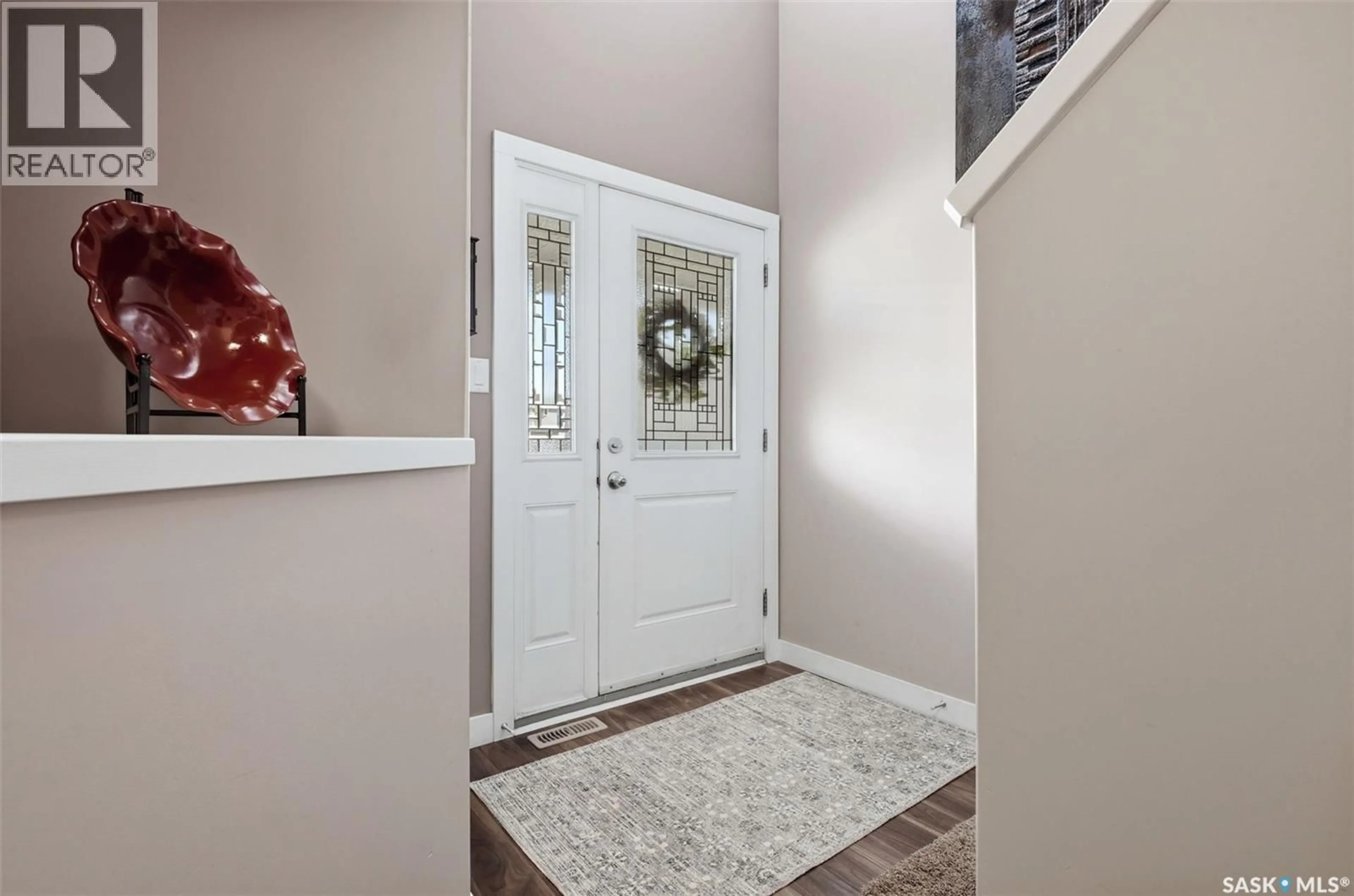 Indoor entryway for 5305 JIM CAIRNS BOULEVARD, Regina Saskatchewan S4W0G1