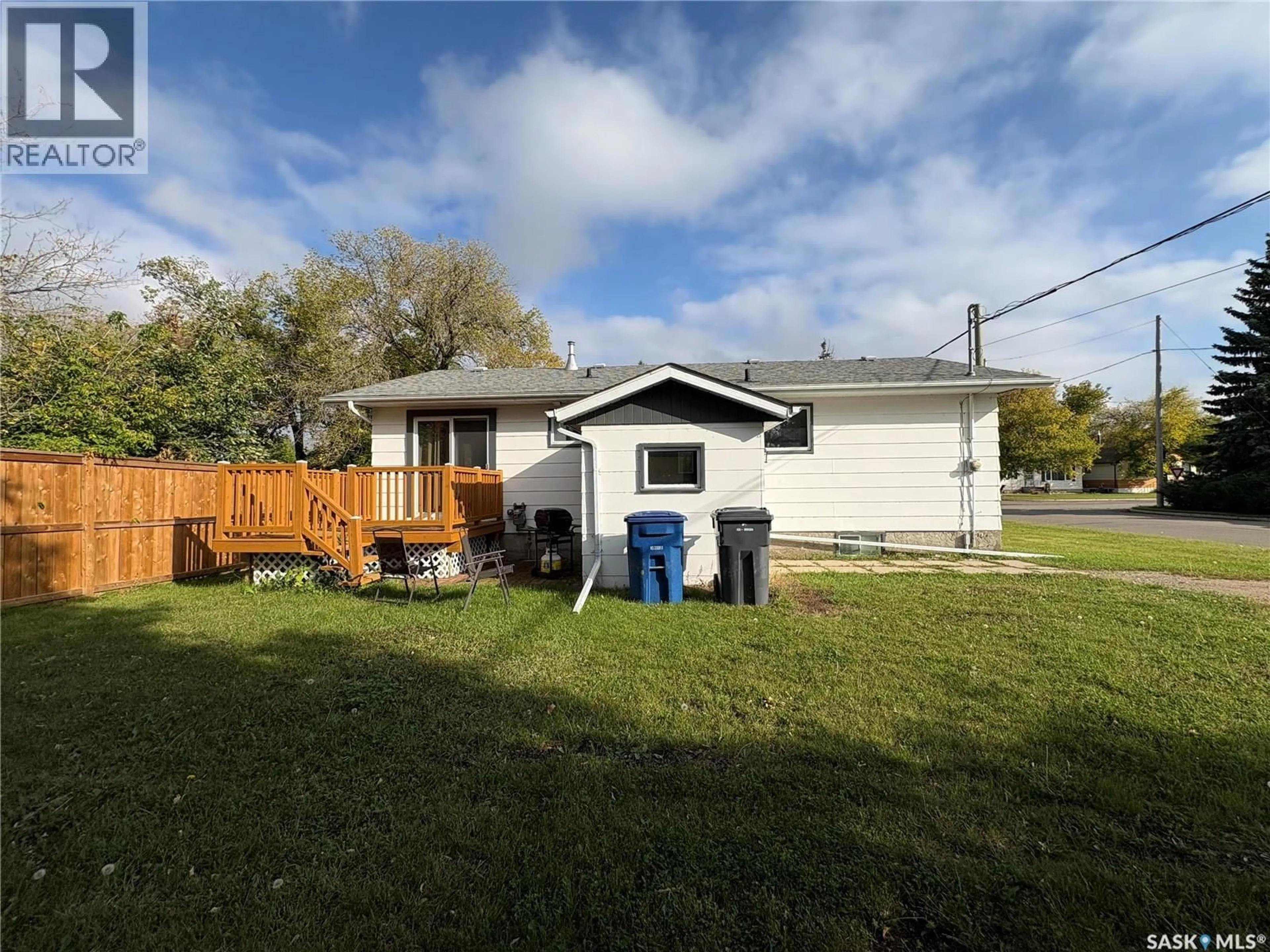 A pic from outside/outdoor area/front of a property/back of a property/a pic from drone, street for 302 PITT STREET, Rocanville Saskatchewan S0A3L0
