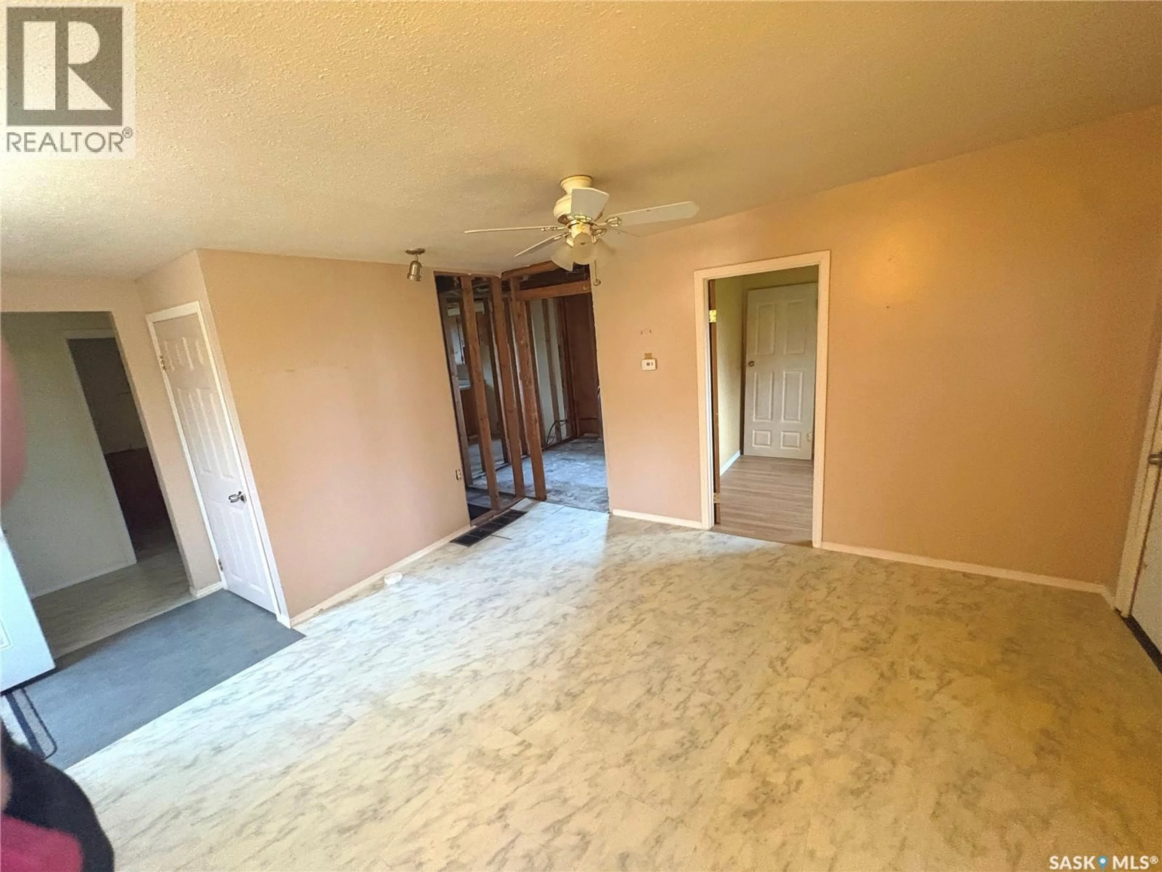 A pic of a room for 466 OKANESE AVENUE, Fort Qu'Appelle Saskatchewan S0G1S0