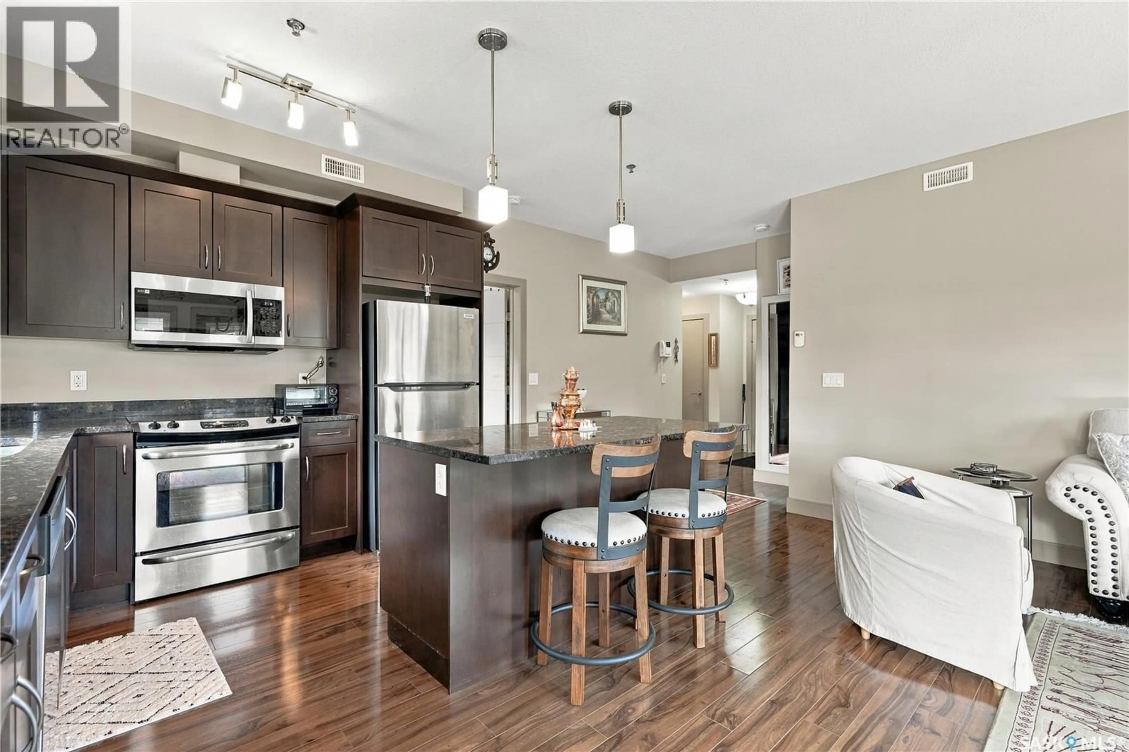 Open concept kitchen, unknown for 121 - 133 WILLOWGROVE CRESCENT, Saskatoon Saskatchewan S7W0R1