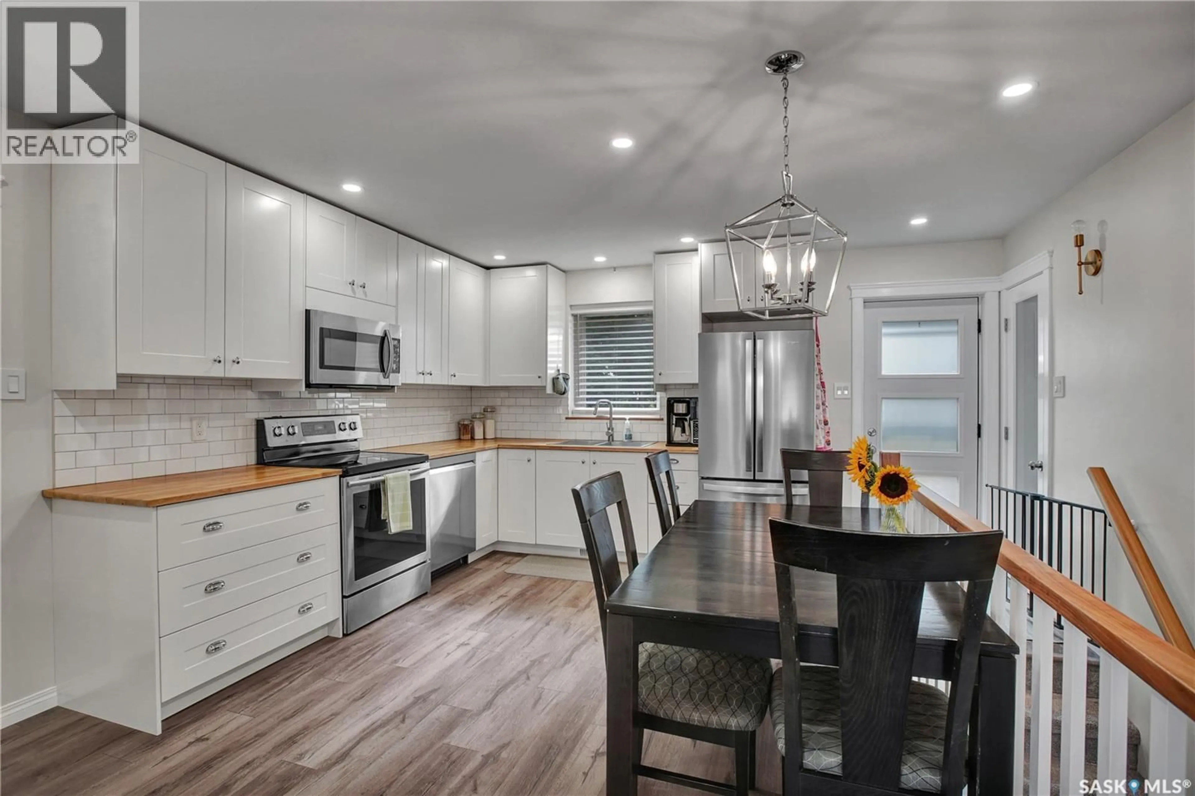Open concept kitchen, unknown for 187 MEILICKE ROAD, Saskatoon Saskatchewan S7K5V5