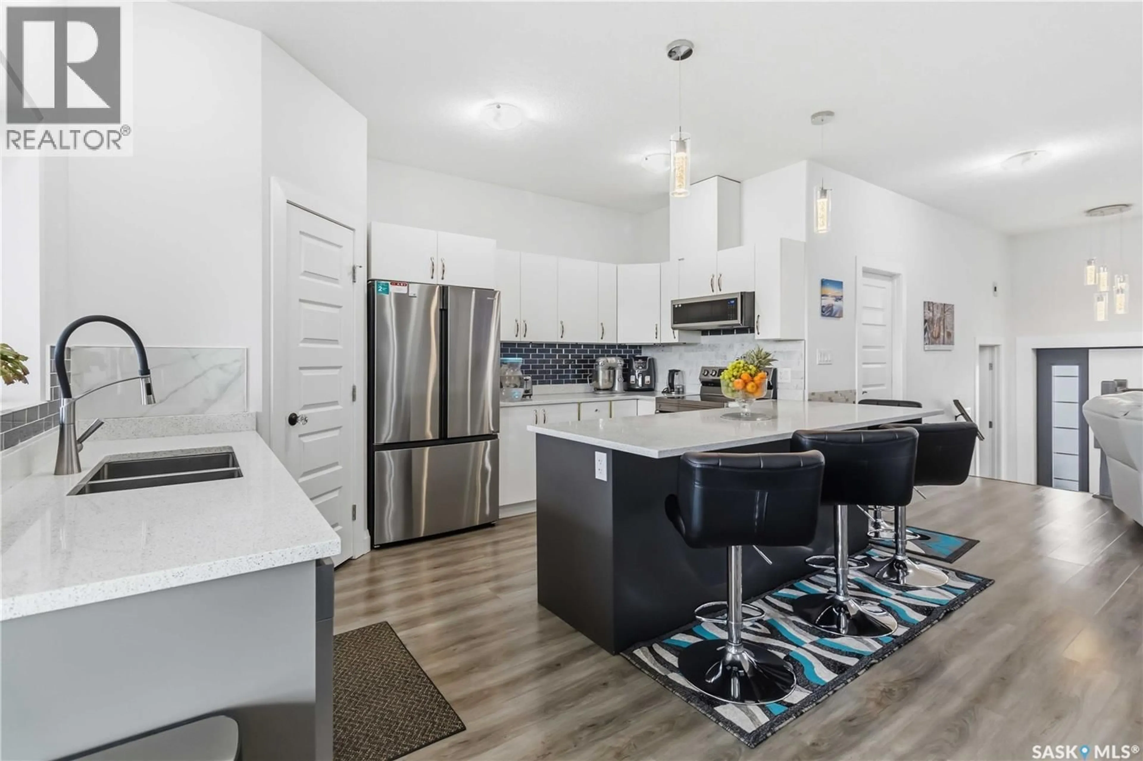 Open concept kitchen, unknown for CHIRCU ACREAGE, Dundurn Rm No. 314 Saskatchewan S7C0C8