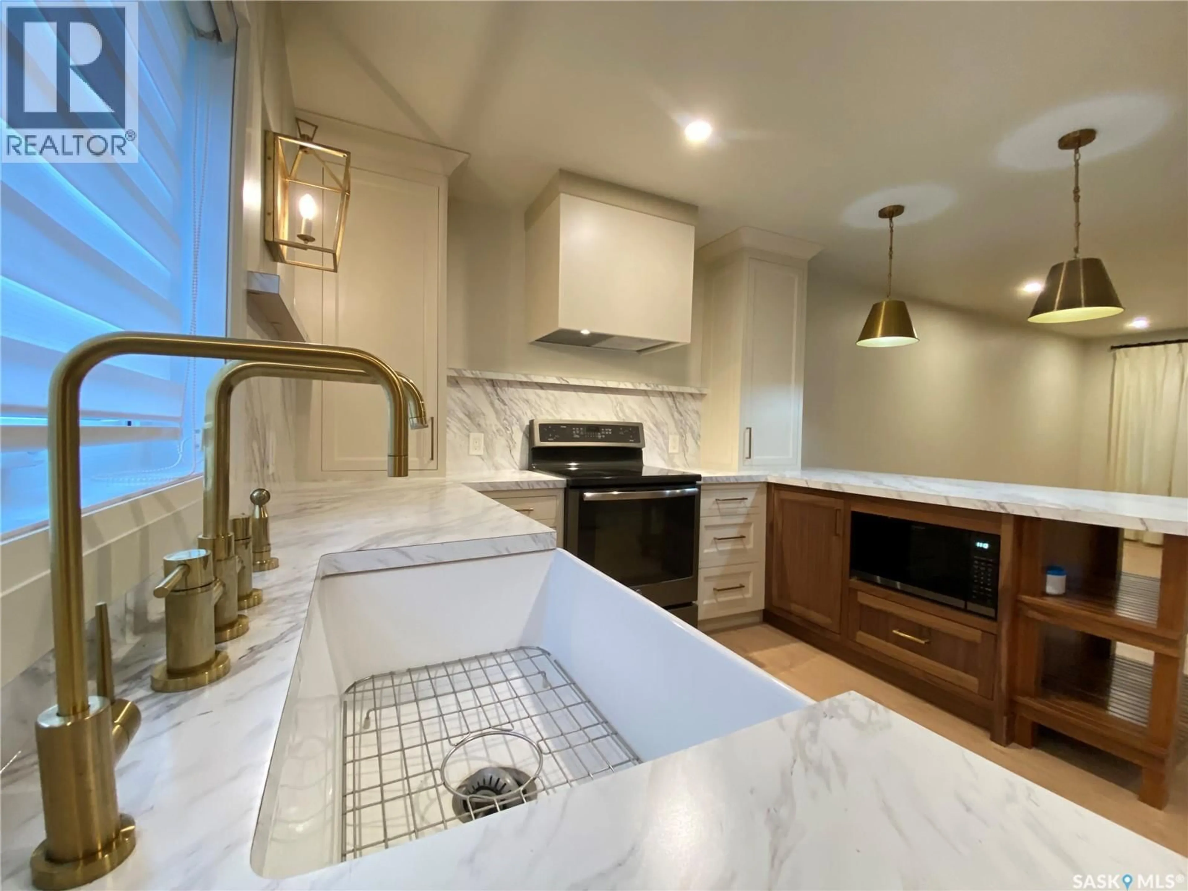Open concept kitchen, ceramic/tile floor for 324 SULLY AVENUE, Orkney Rm No. 244 Saskatchewan S4N4K1