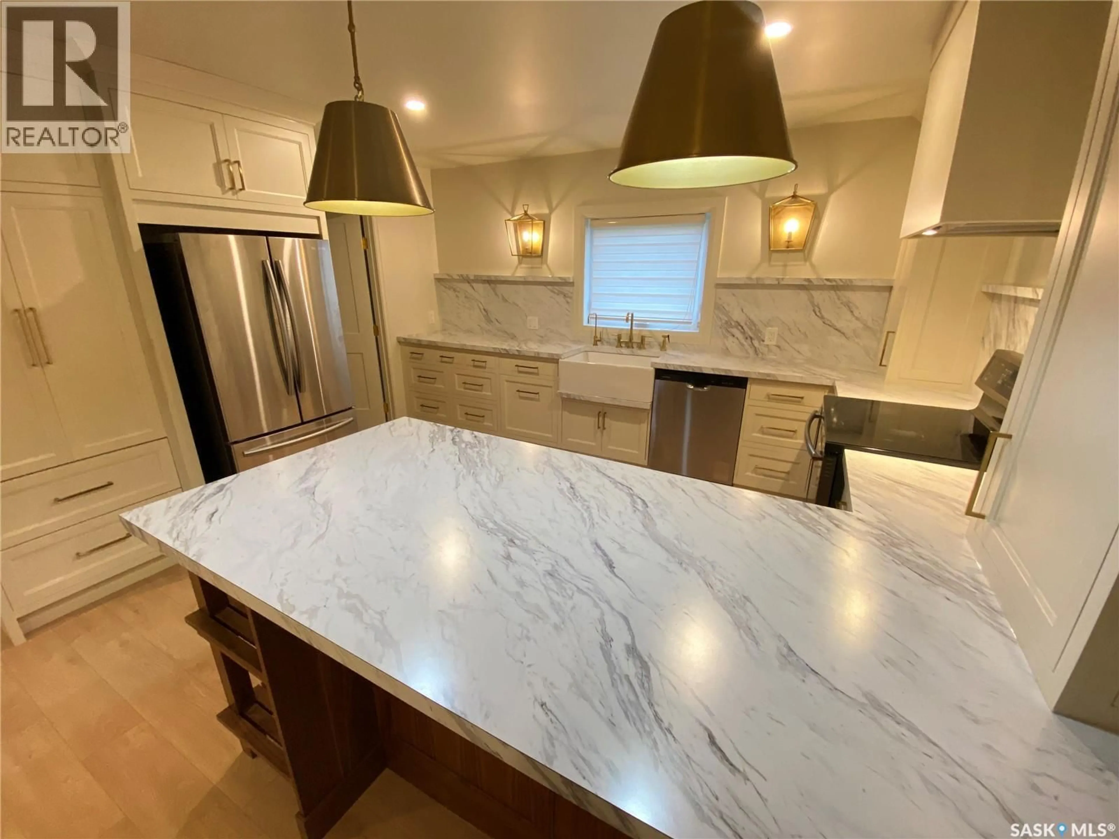Open concept kitchen, ceramic/tile floor for 324 SULLY AVENUE, Orkney Rm No. 244 Saskatchewan S4N4K1