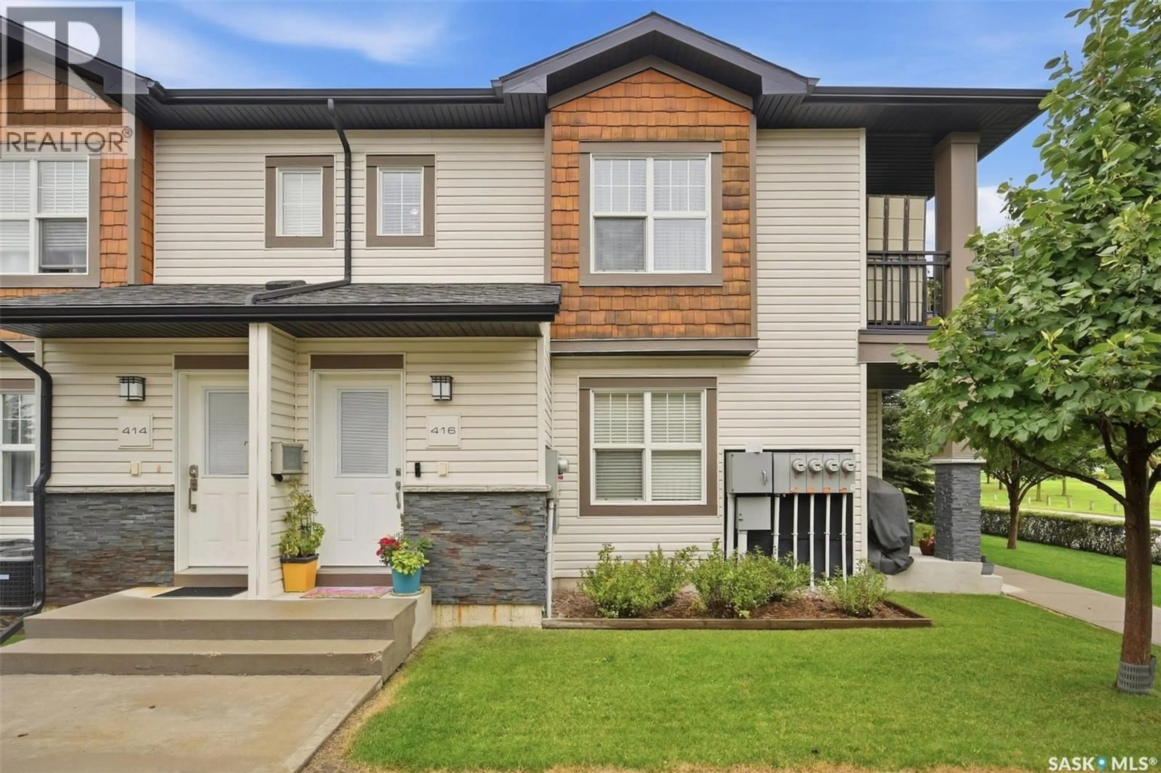 Home with vinyl exterior material, street for 2315 - 416 MCCLOCKLIN ROAD, Saskatoon Saskatchewan S7R0K9