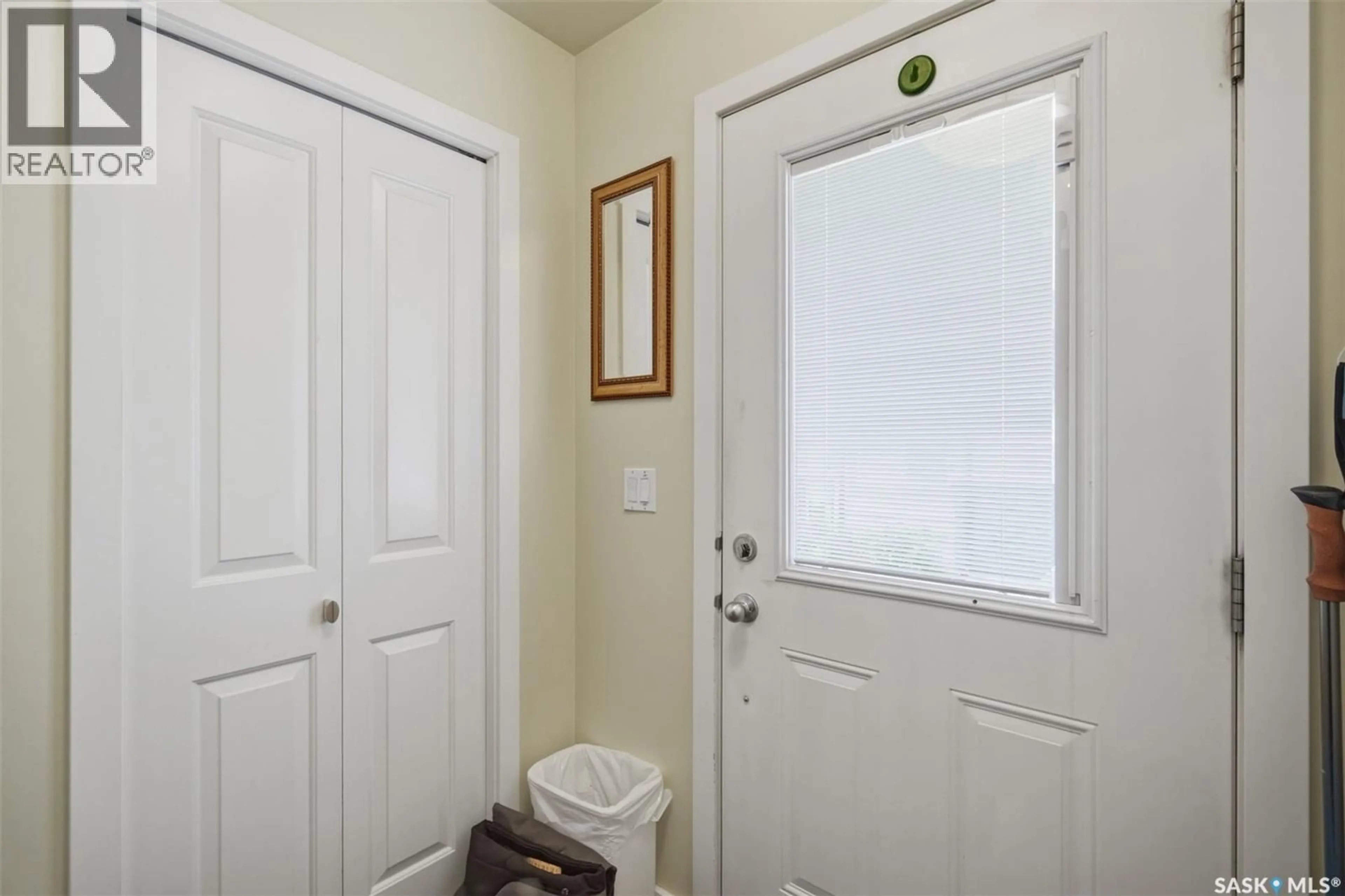 Indoor entryway for 2315 - 416 MCCLOCKLIN ROAD, Saskatoon Saskatchewan S7R0K9