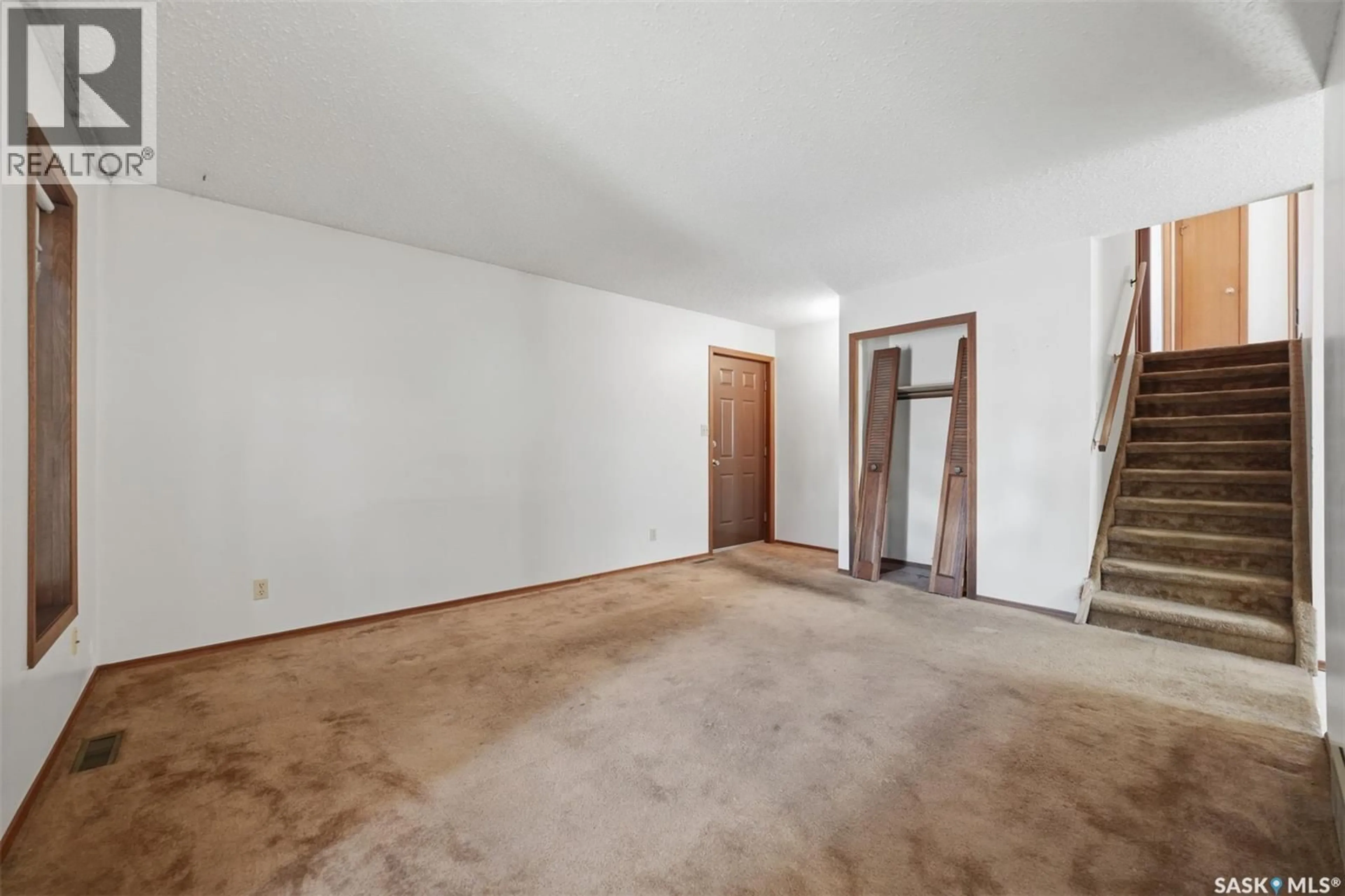 A pic of a room for 235 MEILICKE ROAD, Saskatoon Saskatchewan S7K5V6