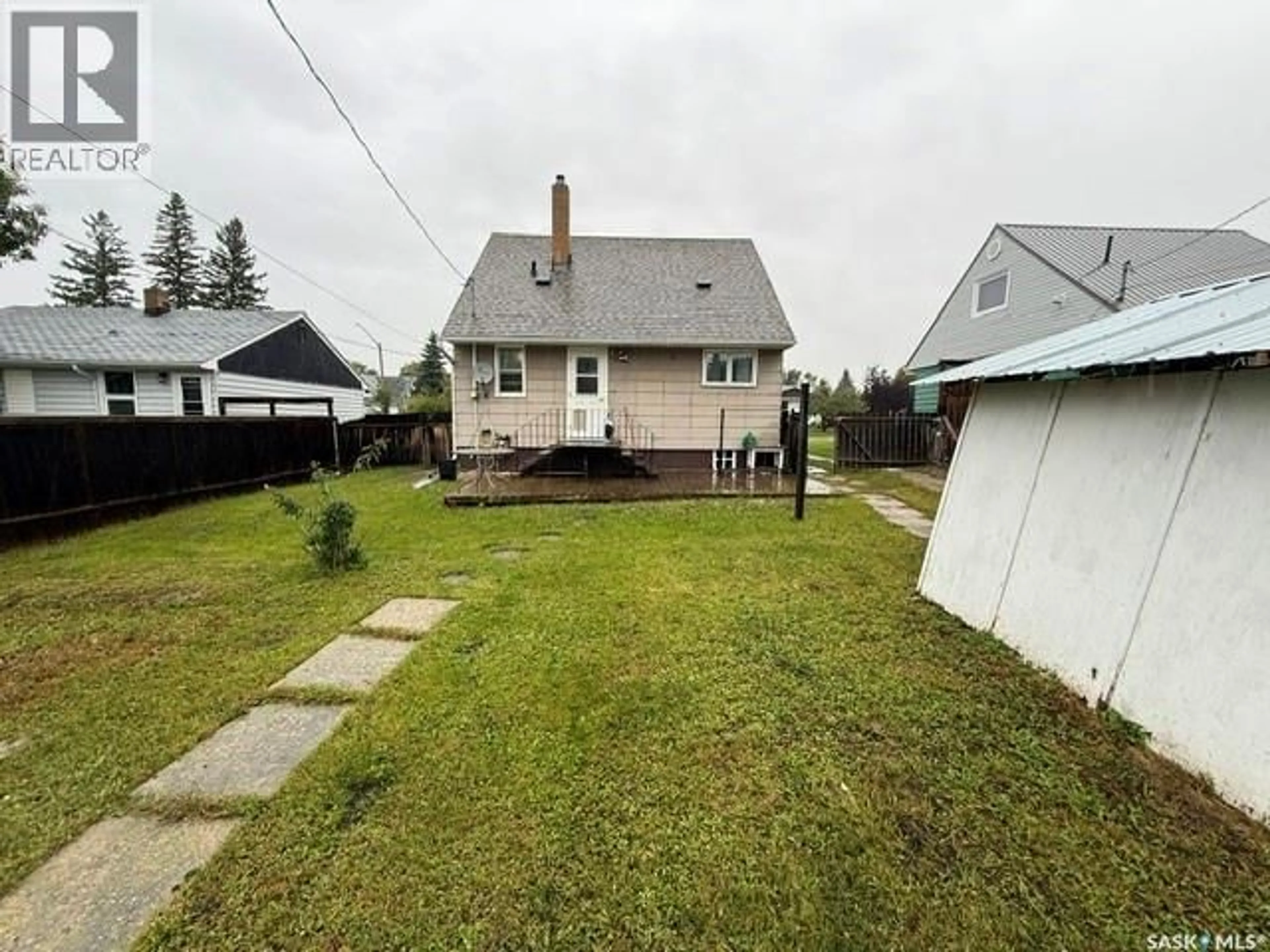 A pic from outside/outdoor area/front of a property/back of a property/a pic from drone, street for 134 MILES STREET, Kamsack Saskatchewan S0A1S0