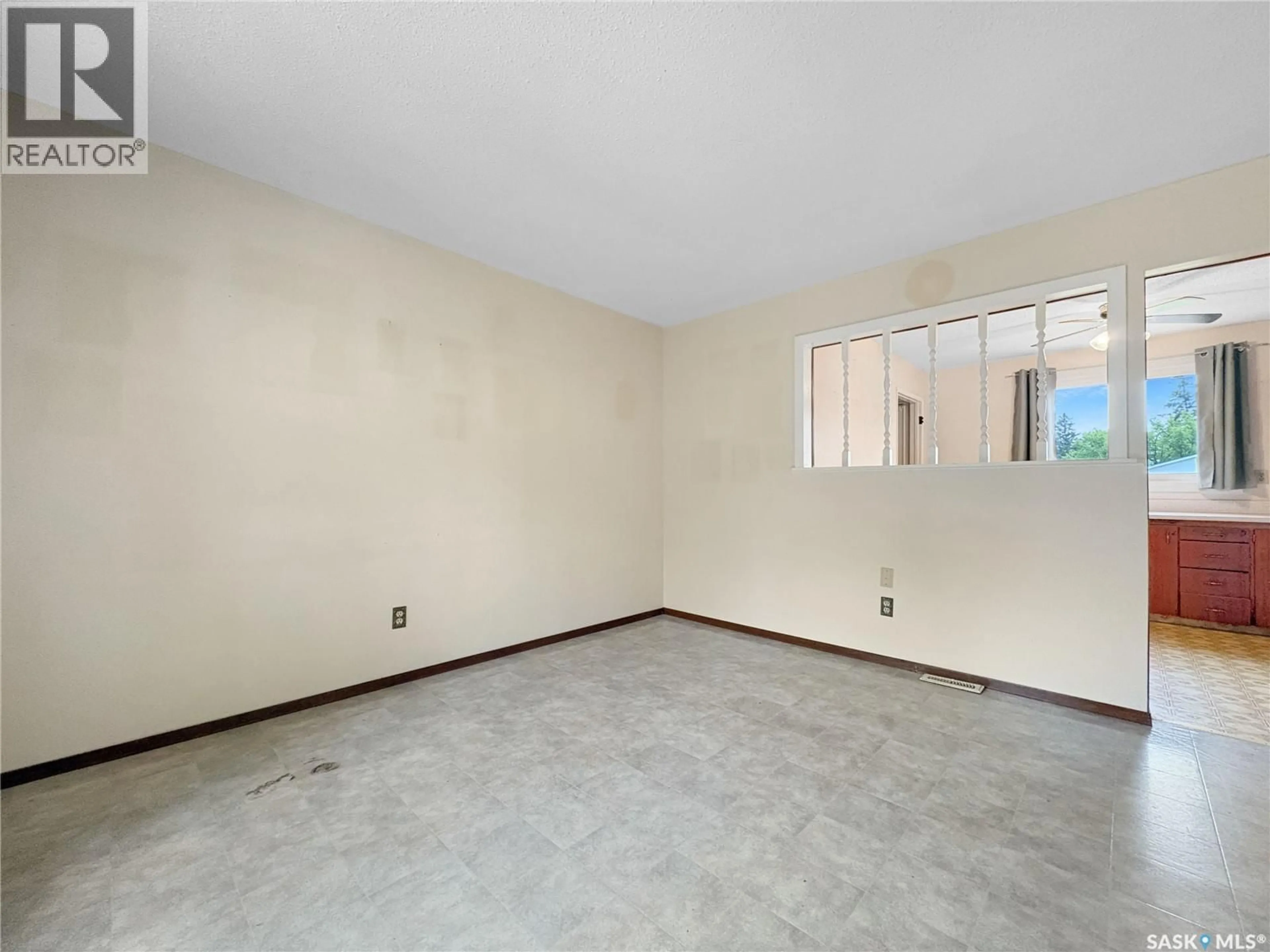 A pic of a room for 3223 MAXWELL STREET, Saskatoon Saskatchewan S7L3Y1