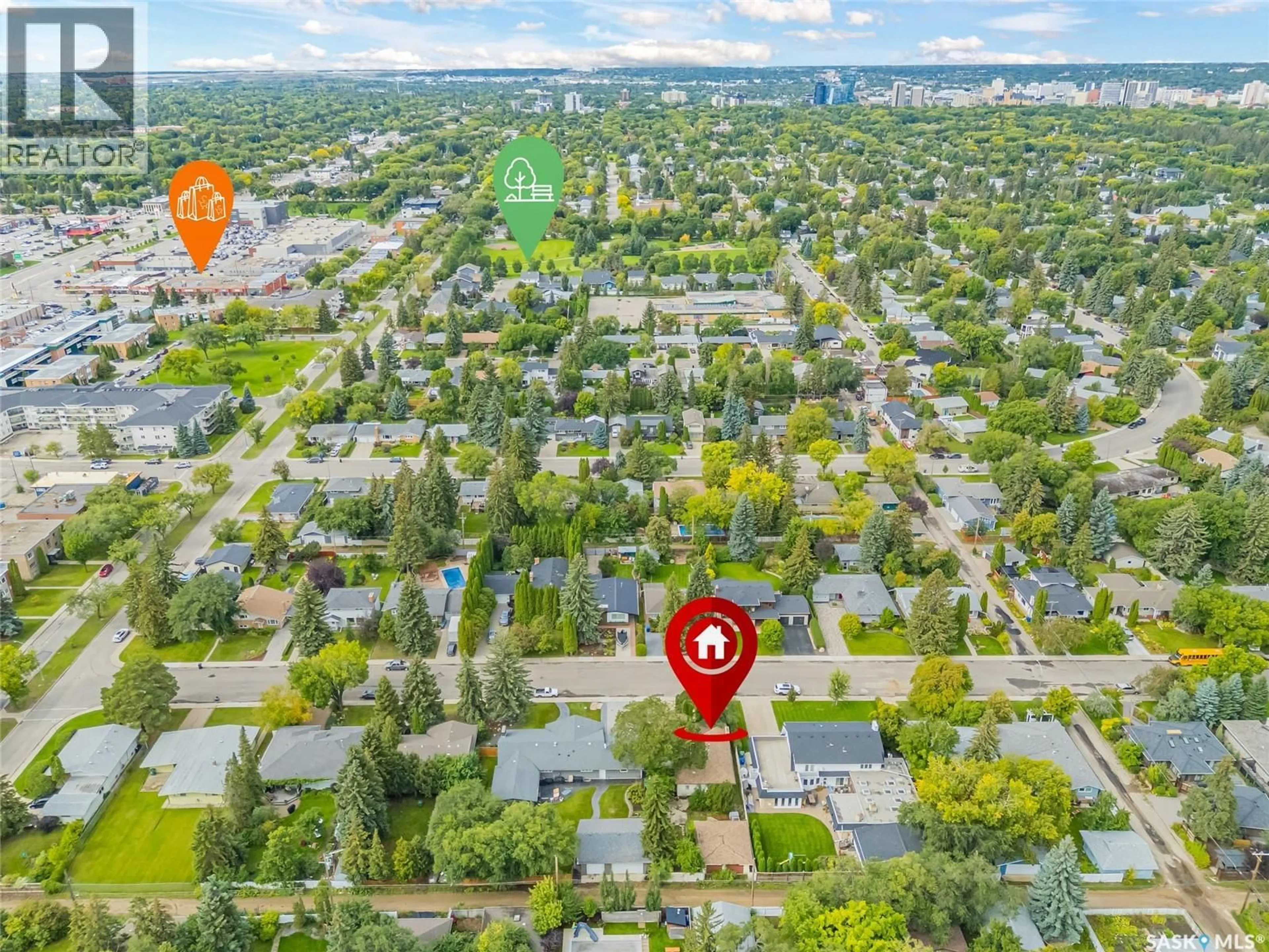 A pic from outside/outdoor area/front of a property/back of a property/a pic from drone, street for 509 LAKE CRESCENT, Saskatoon Saskatchewan S7H3A3