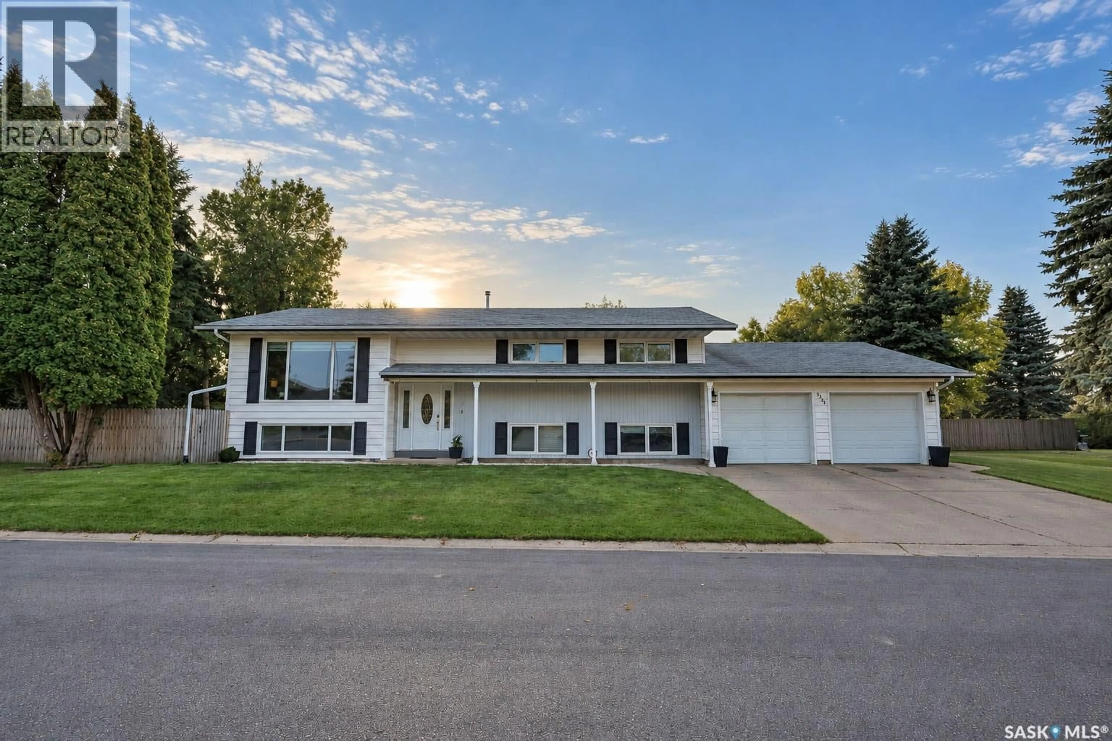Home with vinyl exterior material, street for 3391 DENT CRESCENT, Prince Albert Saskatchewan S6V7H8