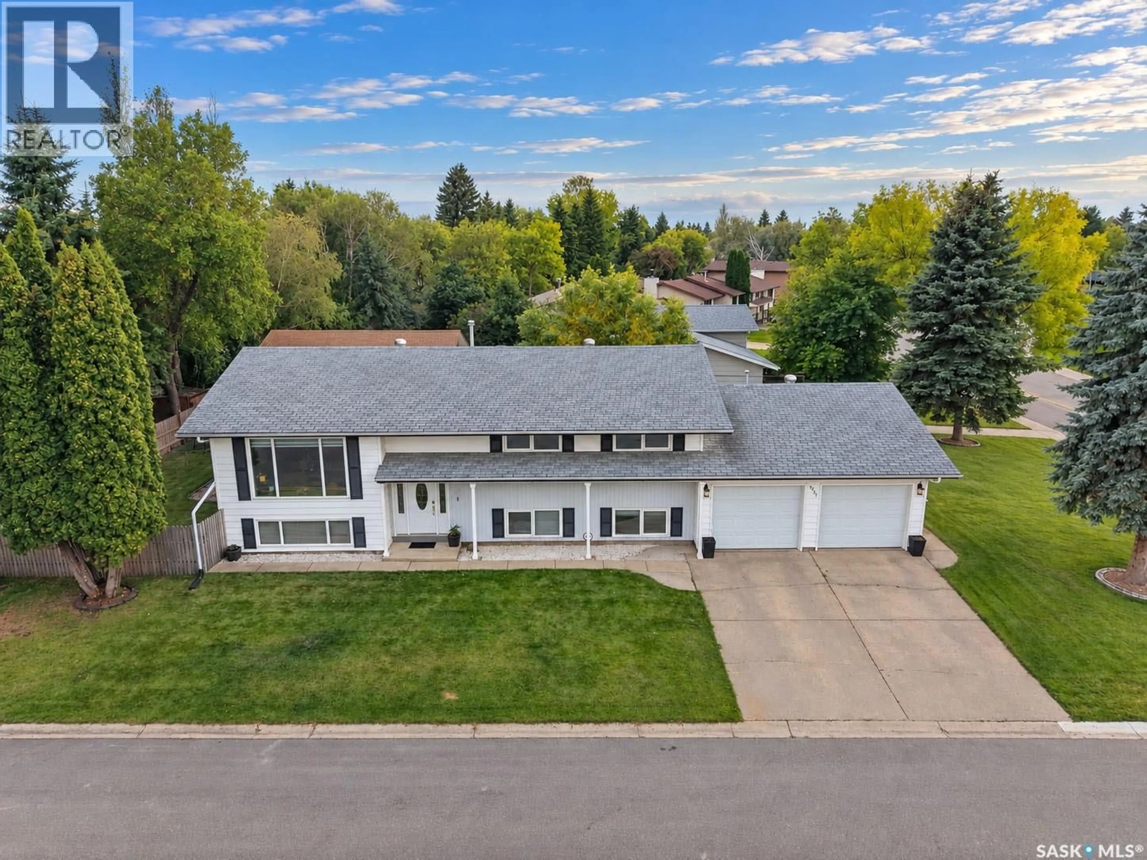 A pic from outside/outdoor area/front of a property/back of a property/a pic from drone, street for 3391 DENT CRESCENT, Prince Albert Saskatchewan S6V7H8