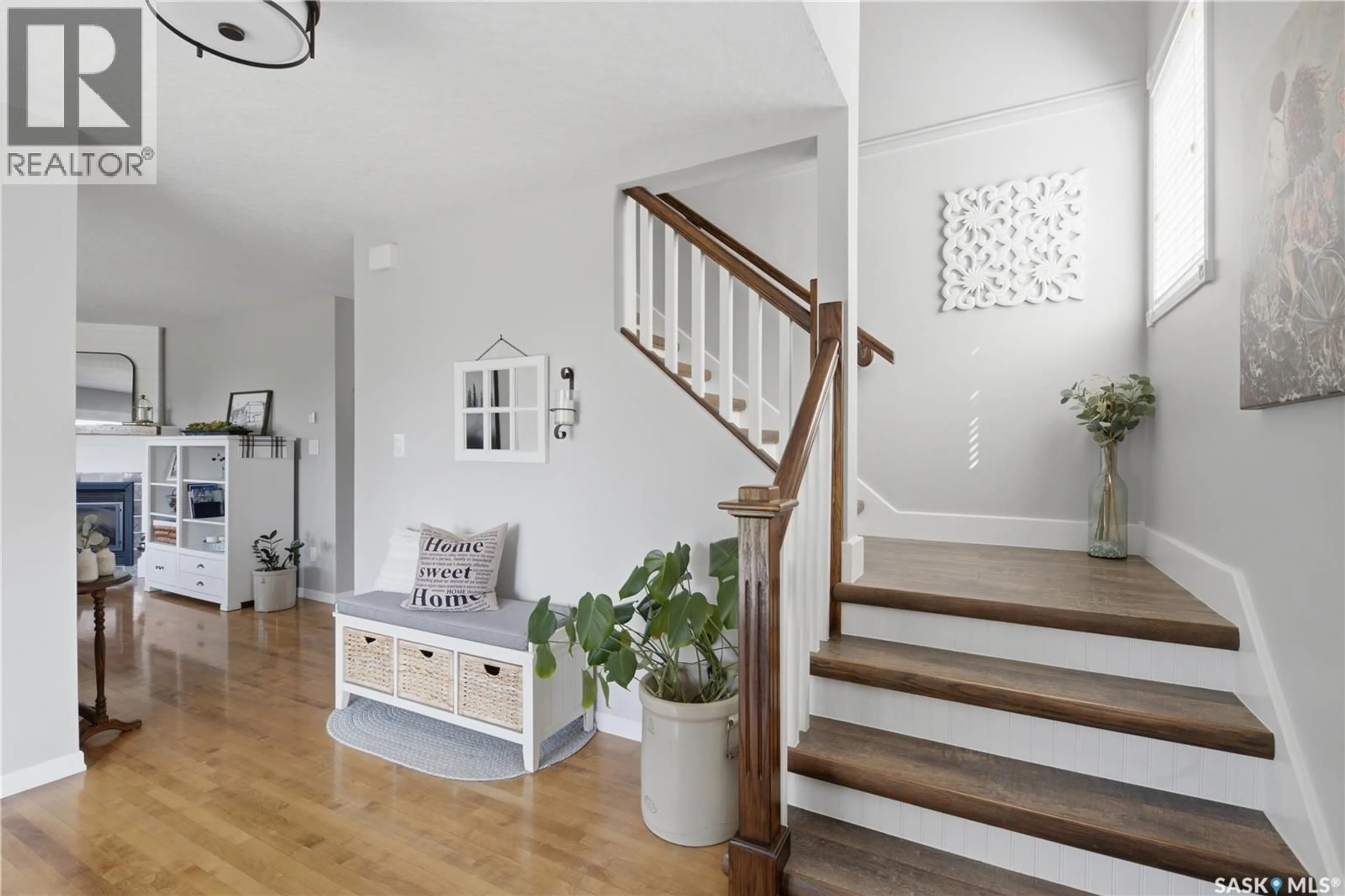 Indoor entryway for 13.91 FLYING CREEK ACRES ACRES, Lumsden Rm No. 189 Saskatchewan S0G3C0