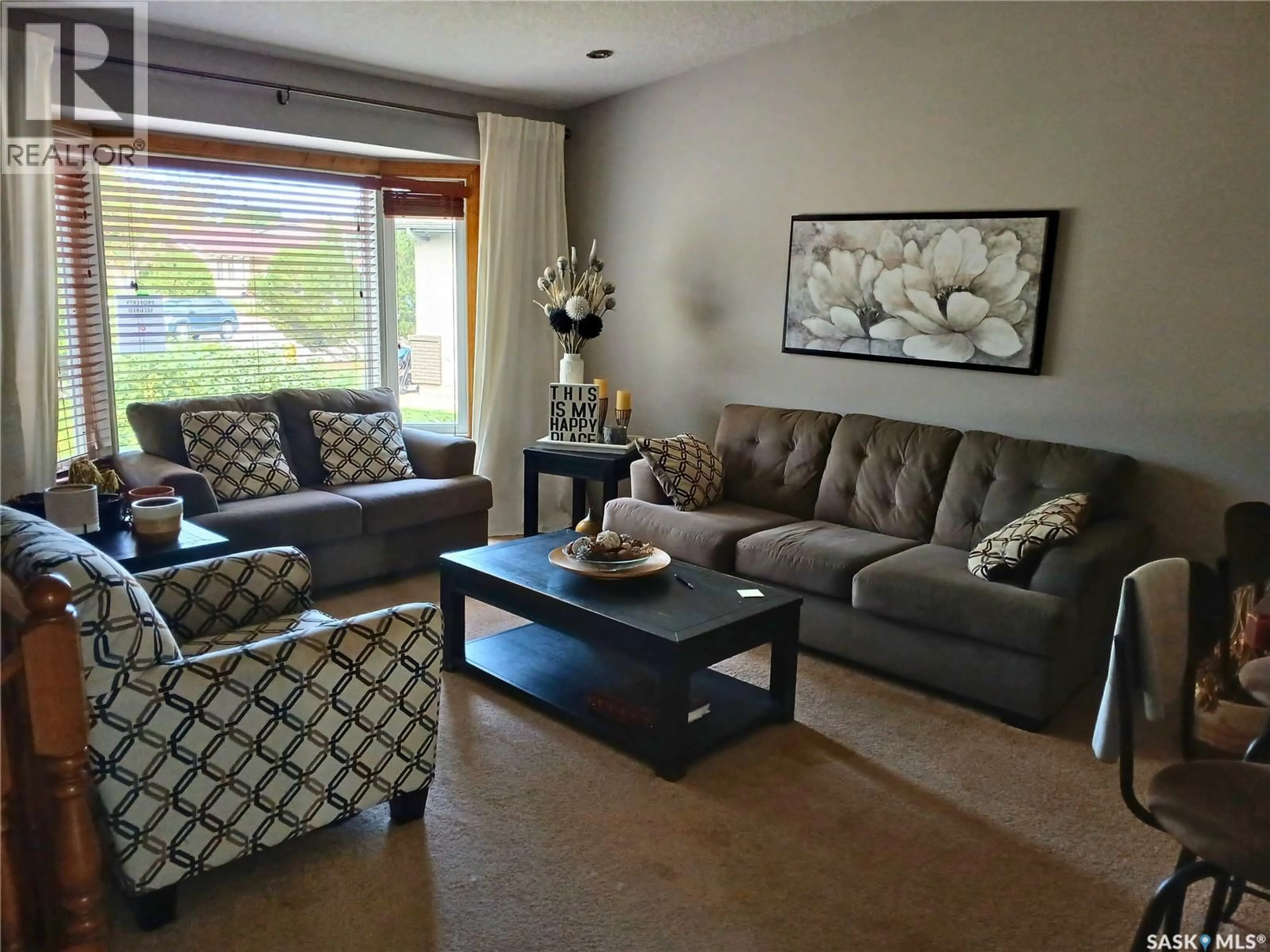 Living room with furniture, unknown for N - 1663 SHATTUCK BAY, Regina Saskatchewan S4X4G6