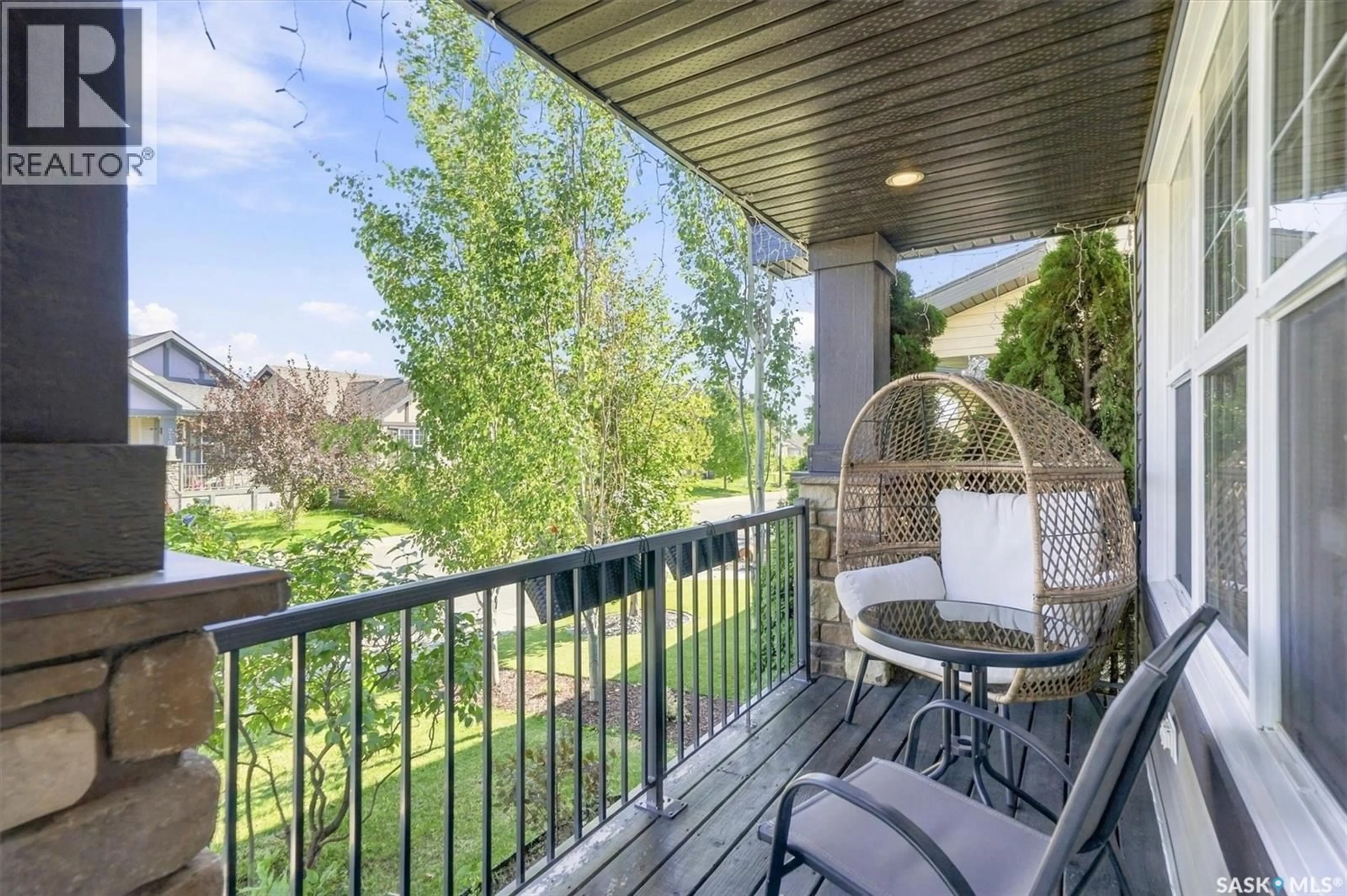 Patio, water/lake/river/ocean view for 215 COAD MANOR, Saskatoon Saskatchewan S7R0A7