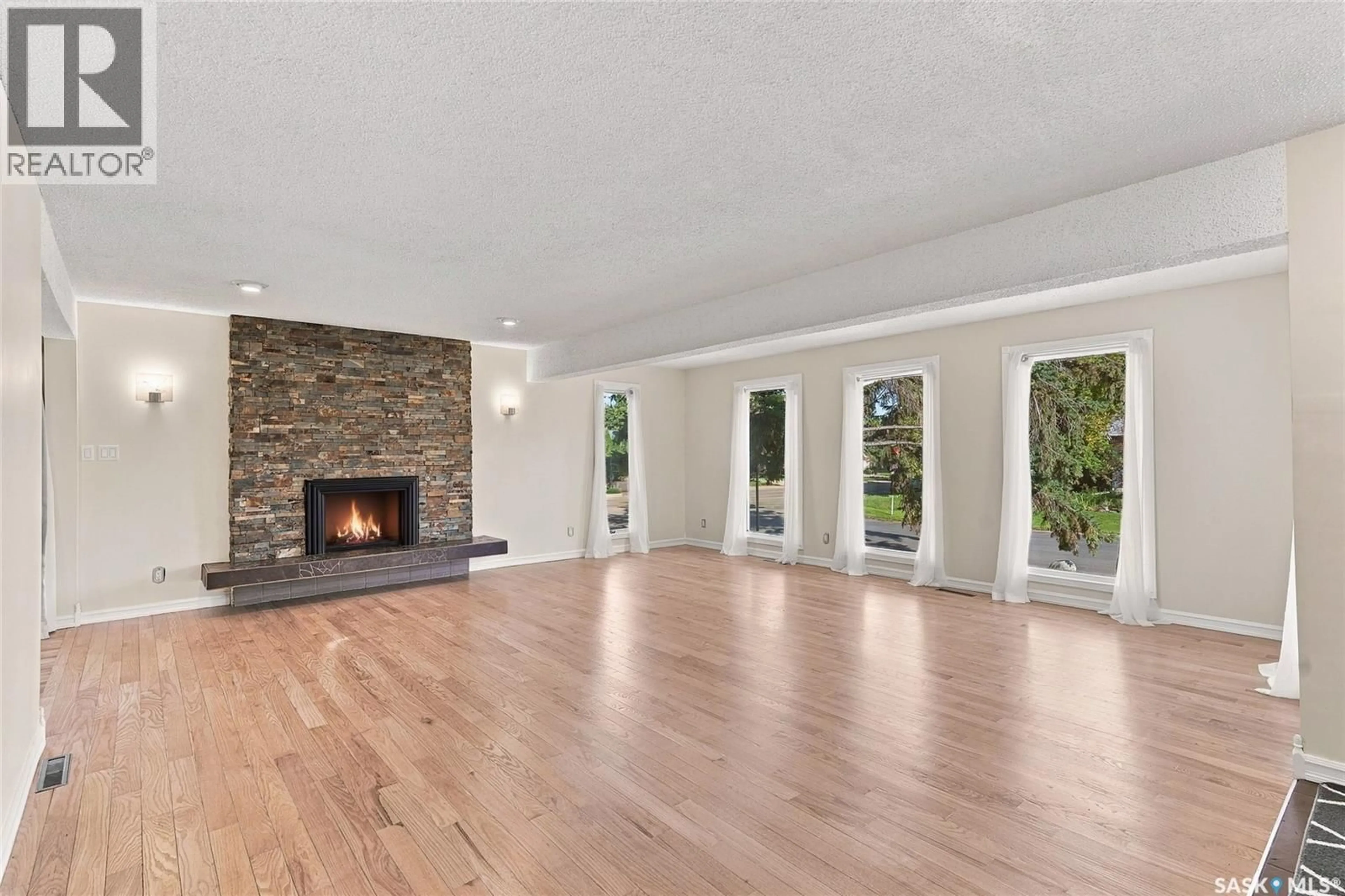 A pic of a room for 3445 CAEN STREET, Saskatoon Saskatchewan S7M3X2