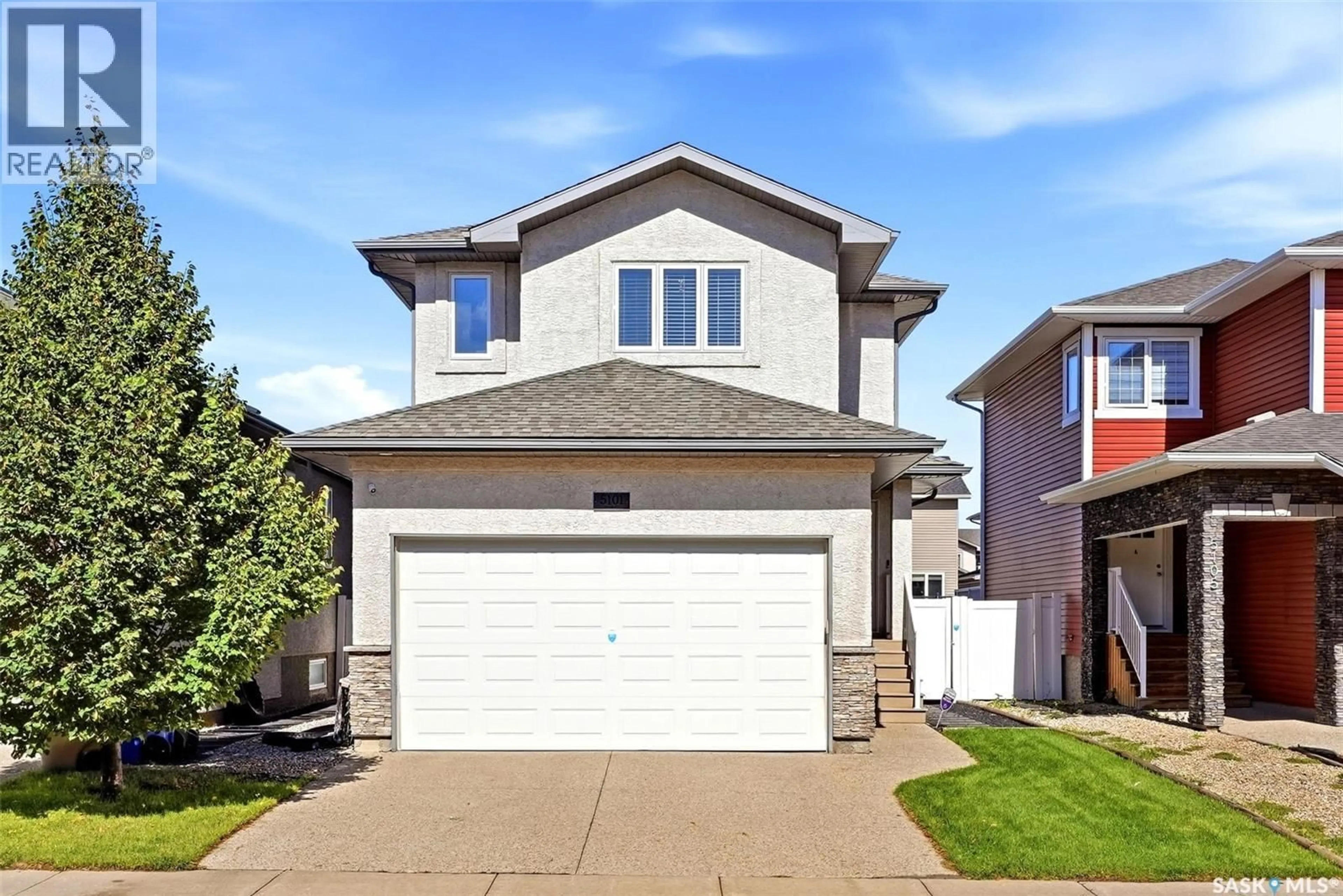 Home with vinyl exterior material, street for 5101 AERIAL CRESCENT, Regina Saskatchewan S4W0C8