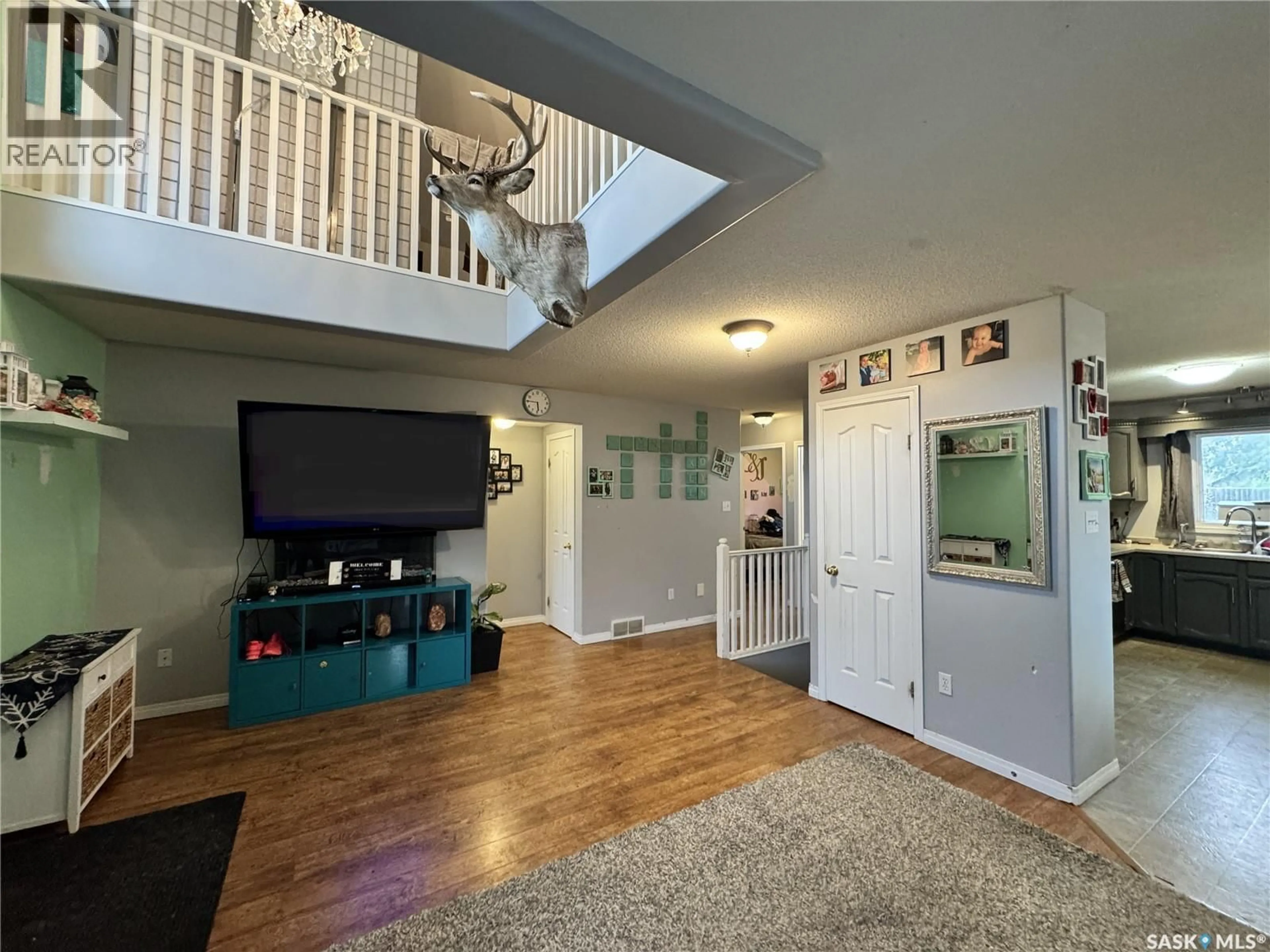 Indoor entryway for 405 2ND AVENUE, Biggar Saskatchewan S0K0M0