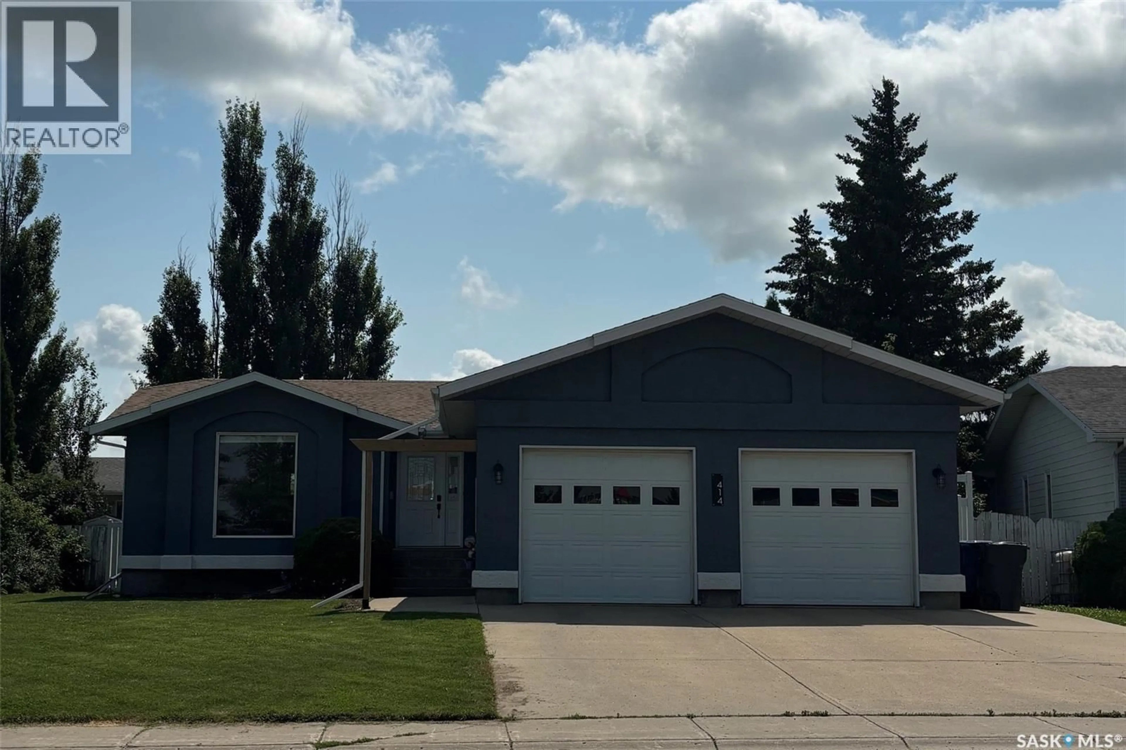 Home with vinyl exterior material, street for 414 DARLINGTON STREET, Yorkton Saskatchewan S3N4A1