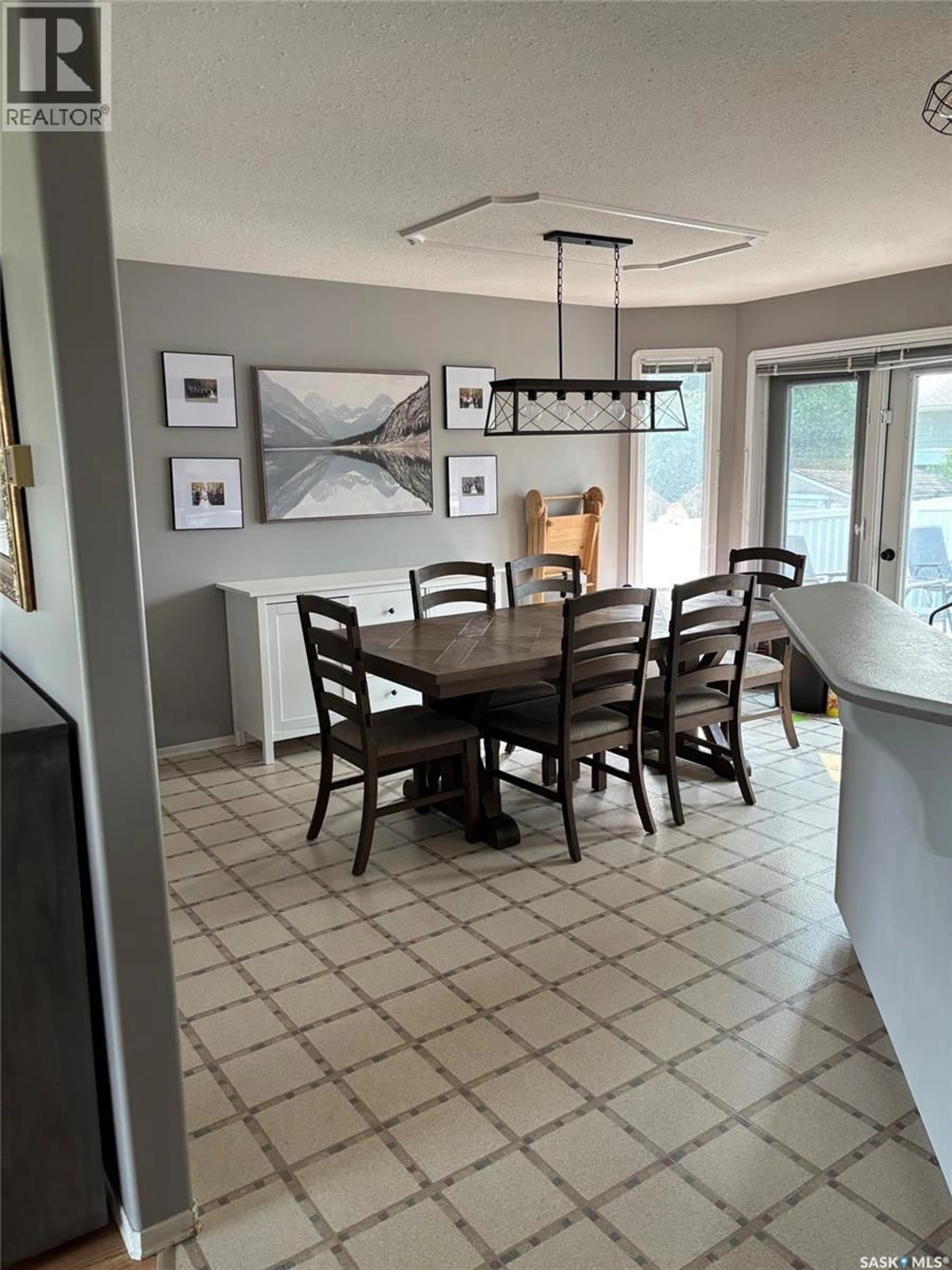 Dining room, ceramic/tile floor for 414 DARLINGTON STREET, Yorkton Saskatchewan S3N4A1