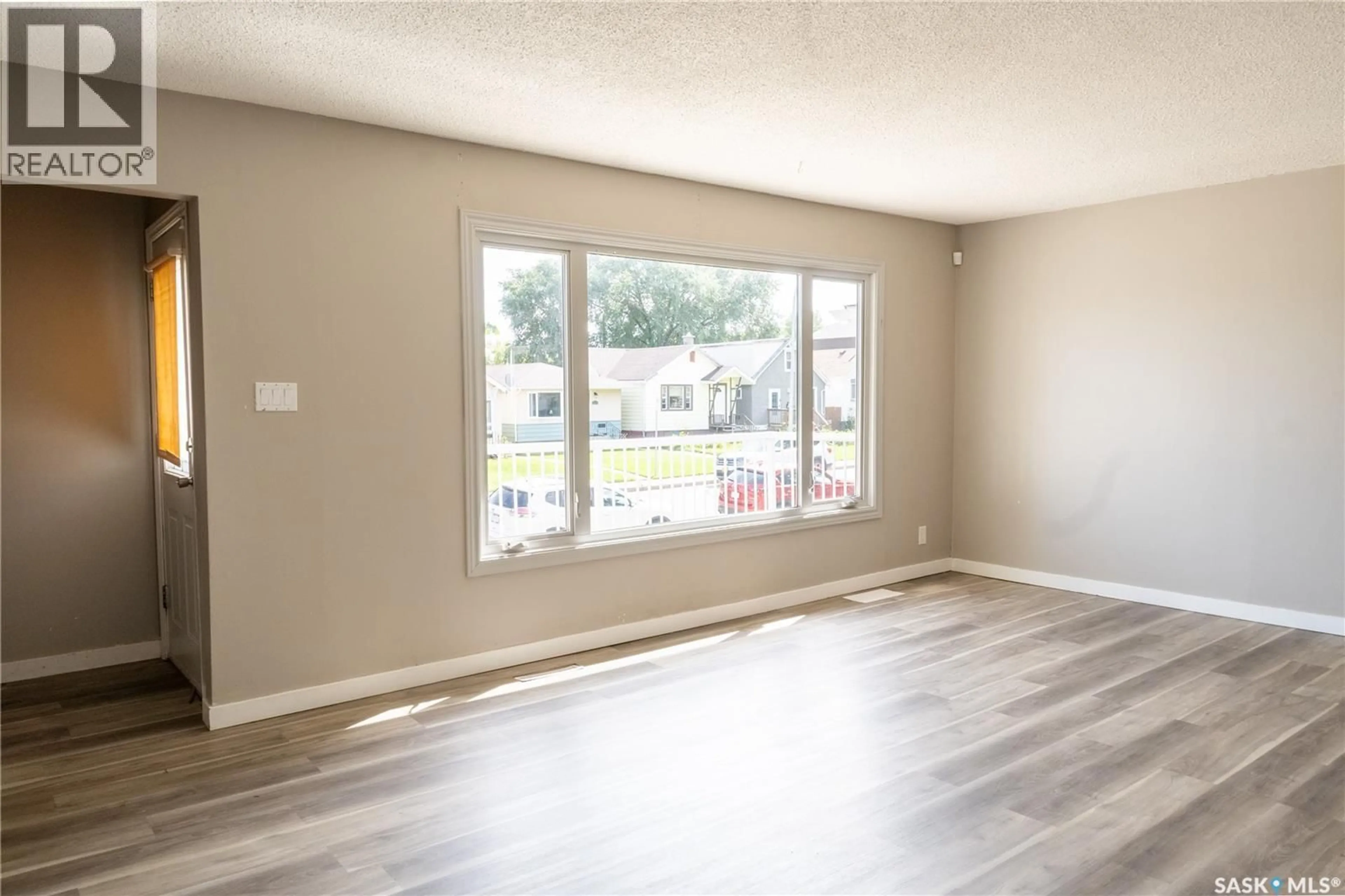 A pic of a room for 2232 MCARA STREET, Regina Saskatchewan S4N2W1